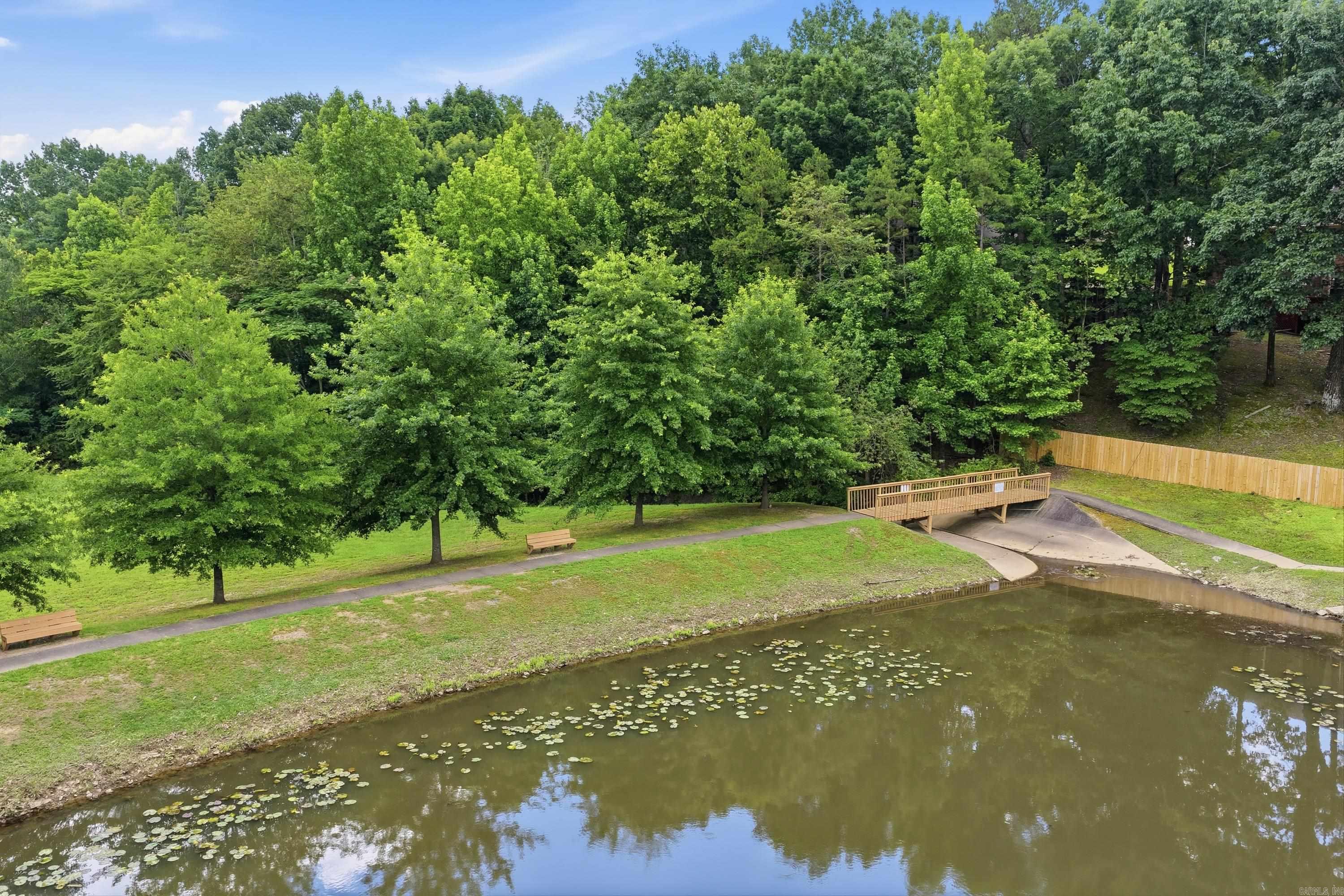 CARRIAGE CREEK - Residential