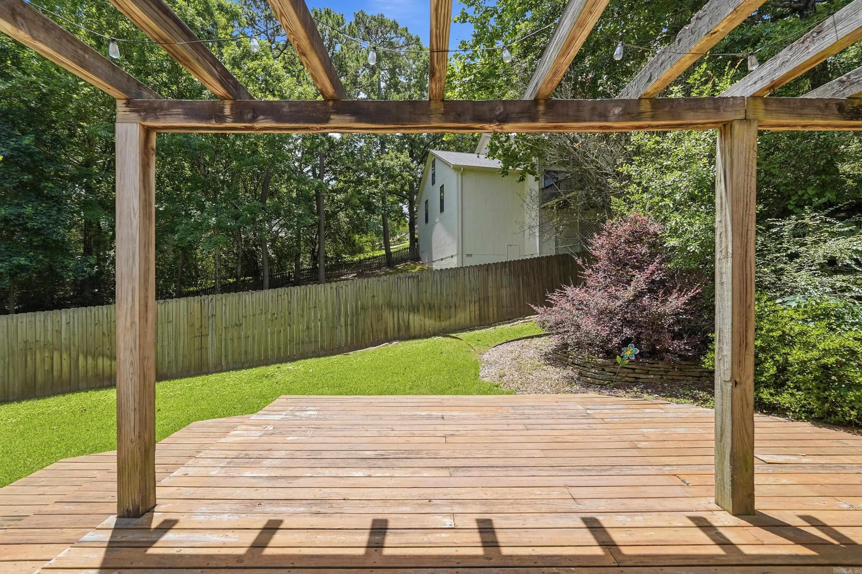 CARRIAGE CREEK - Residential