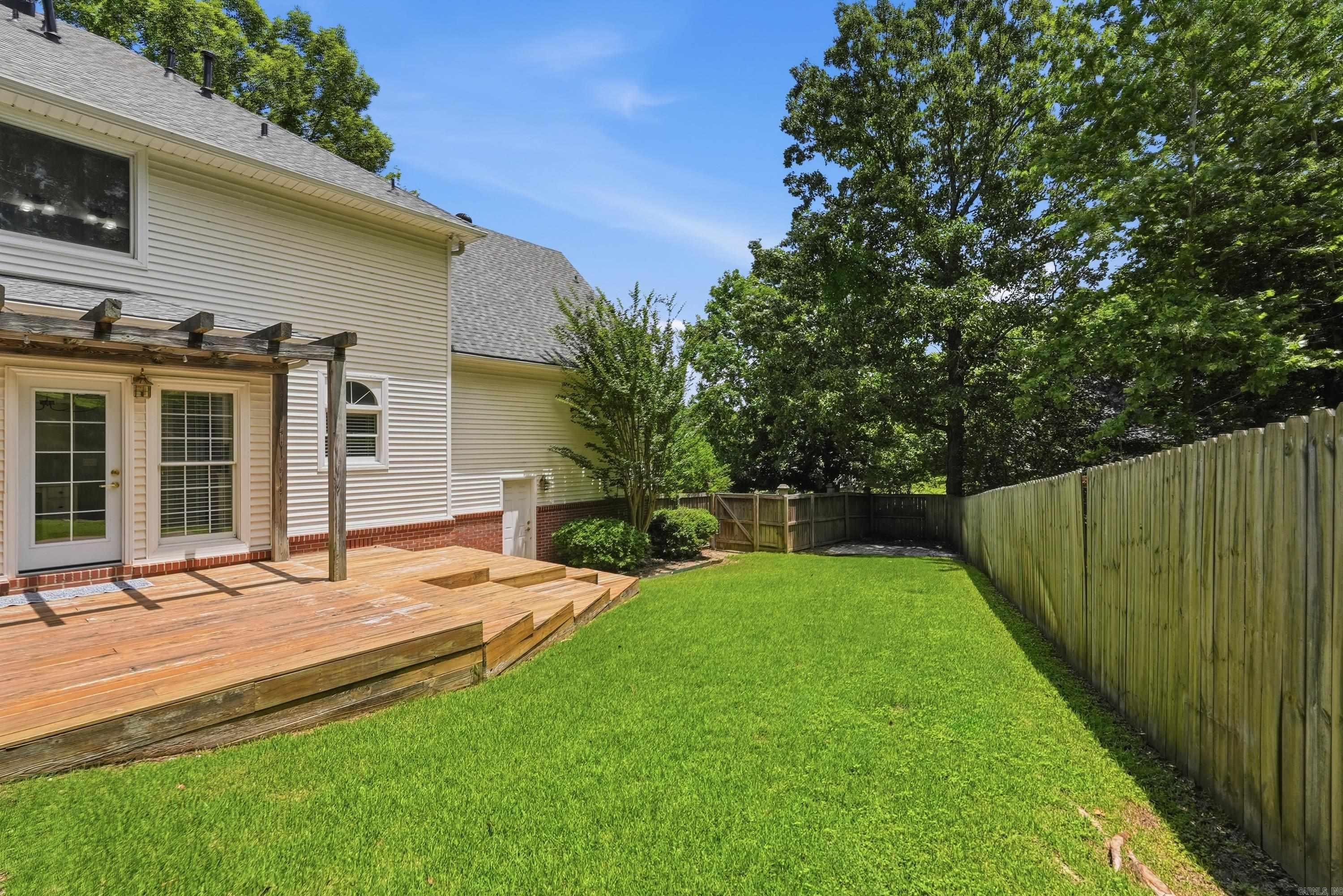 CARRIAGE CREEK - Residential