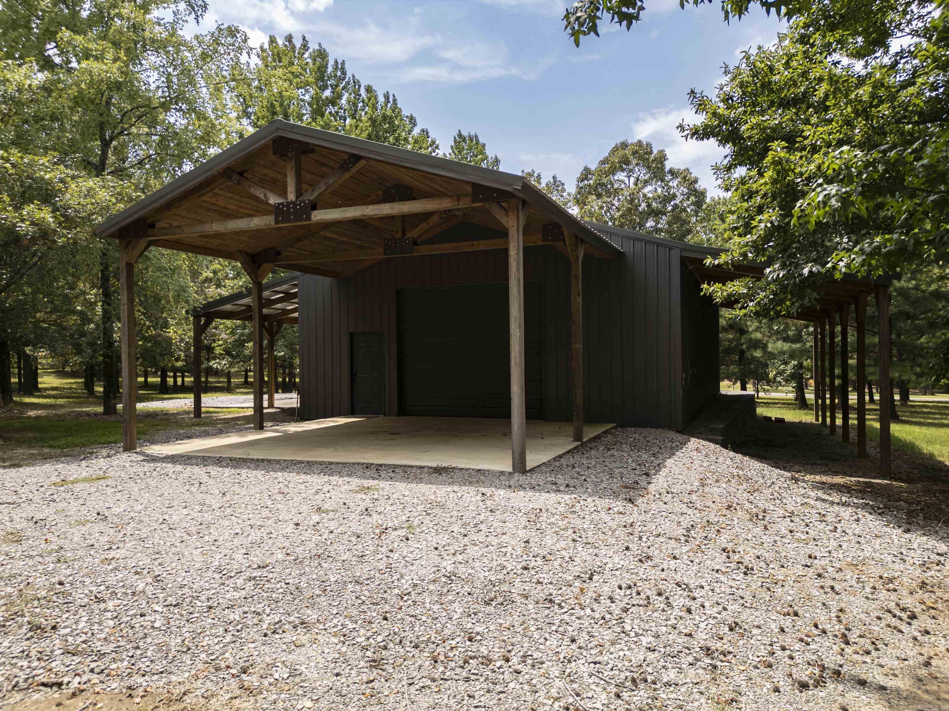 FAIRVIEW LAKE ESTATES - Residential