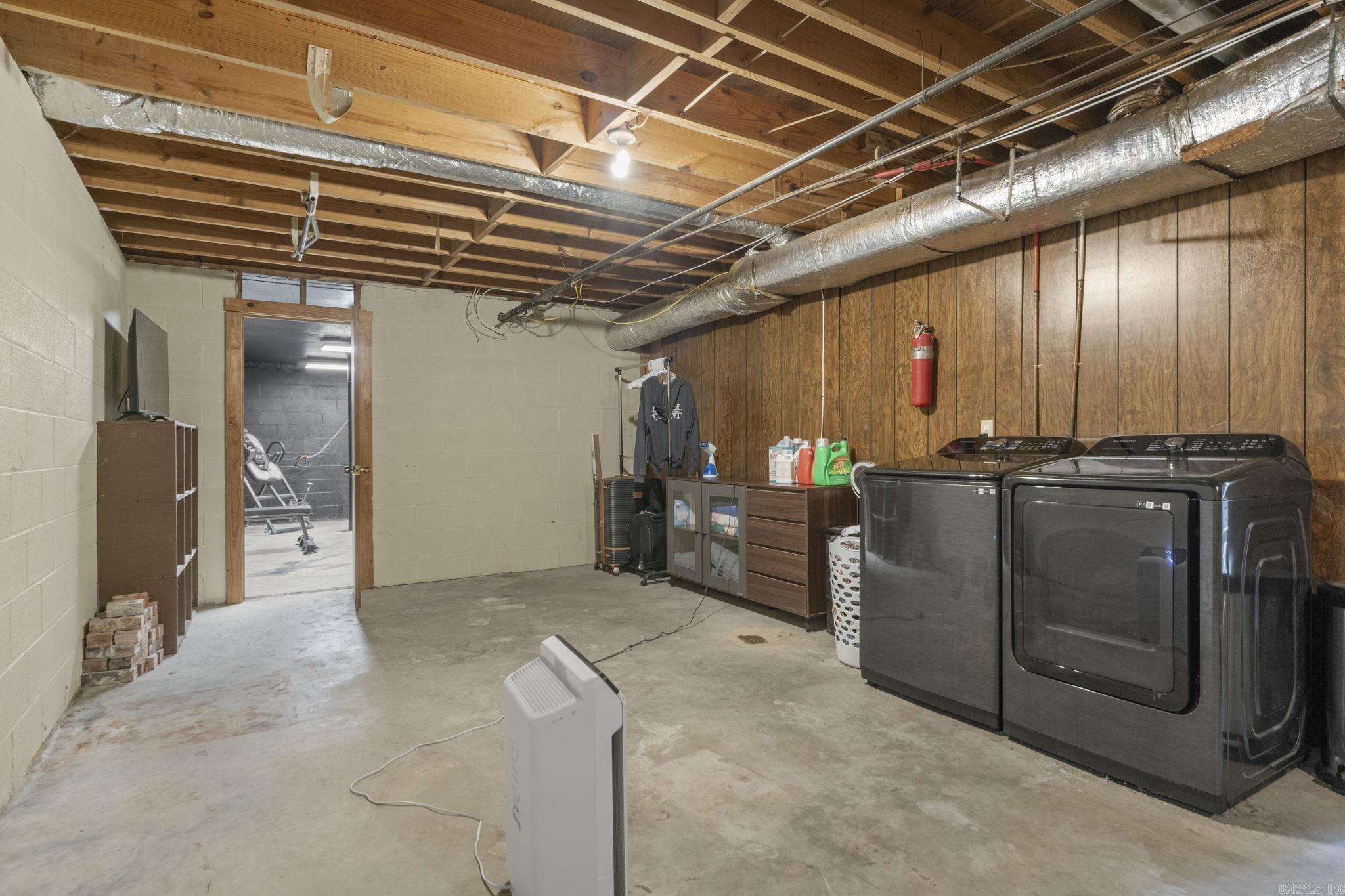 PIKE VIEW - Residential