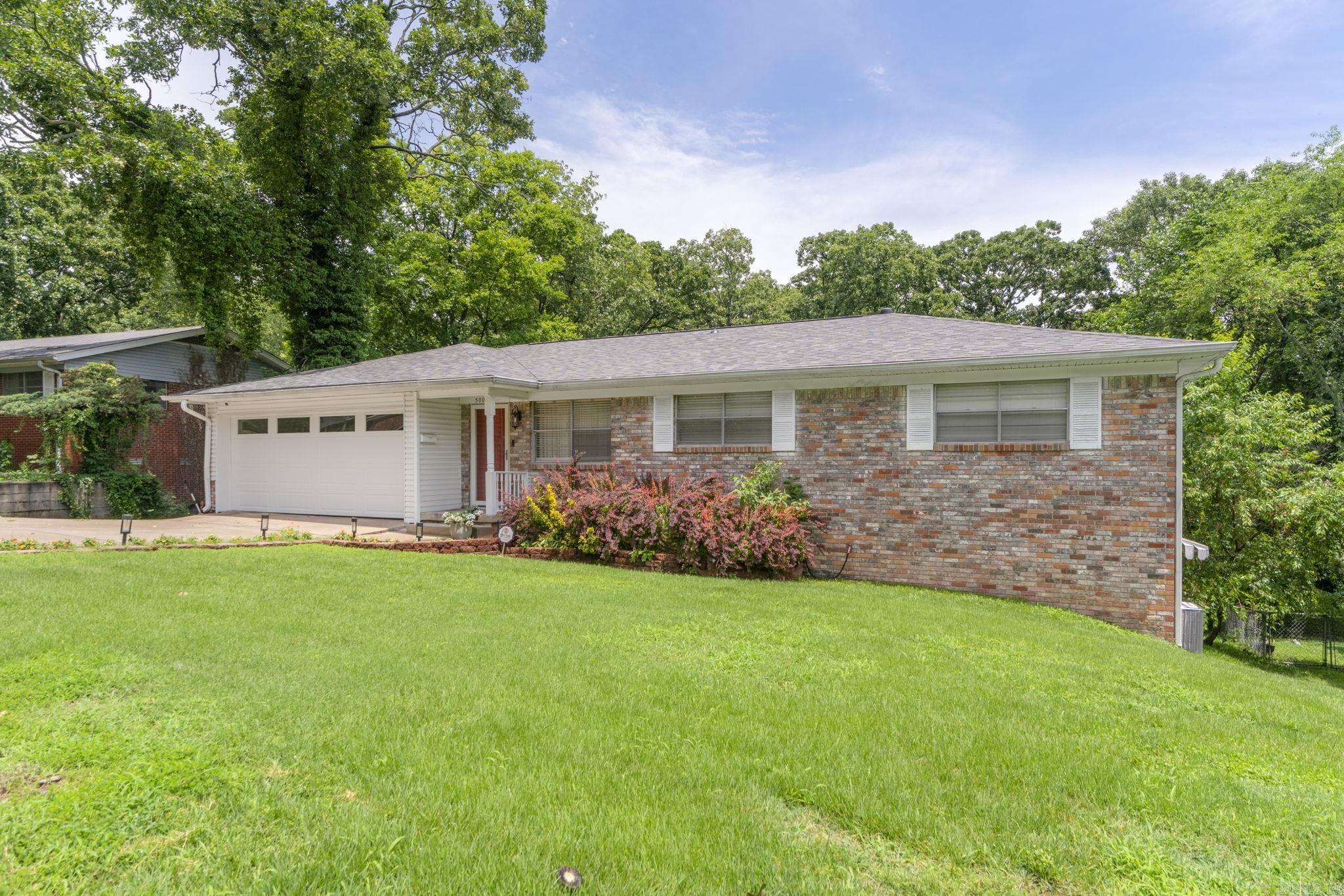 PIKE VIEW - Residential