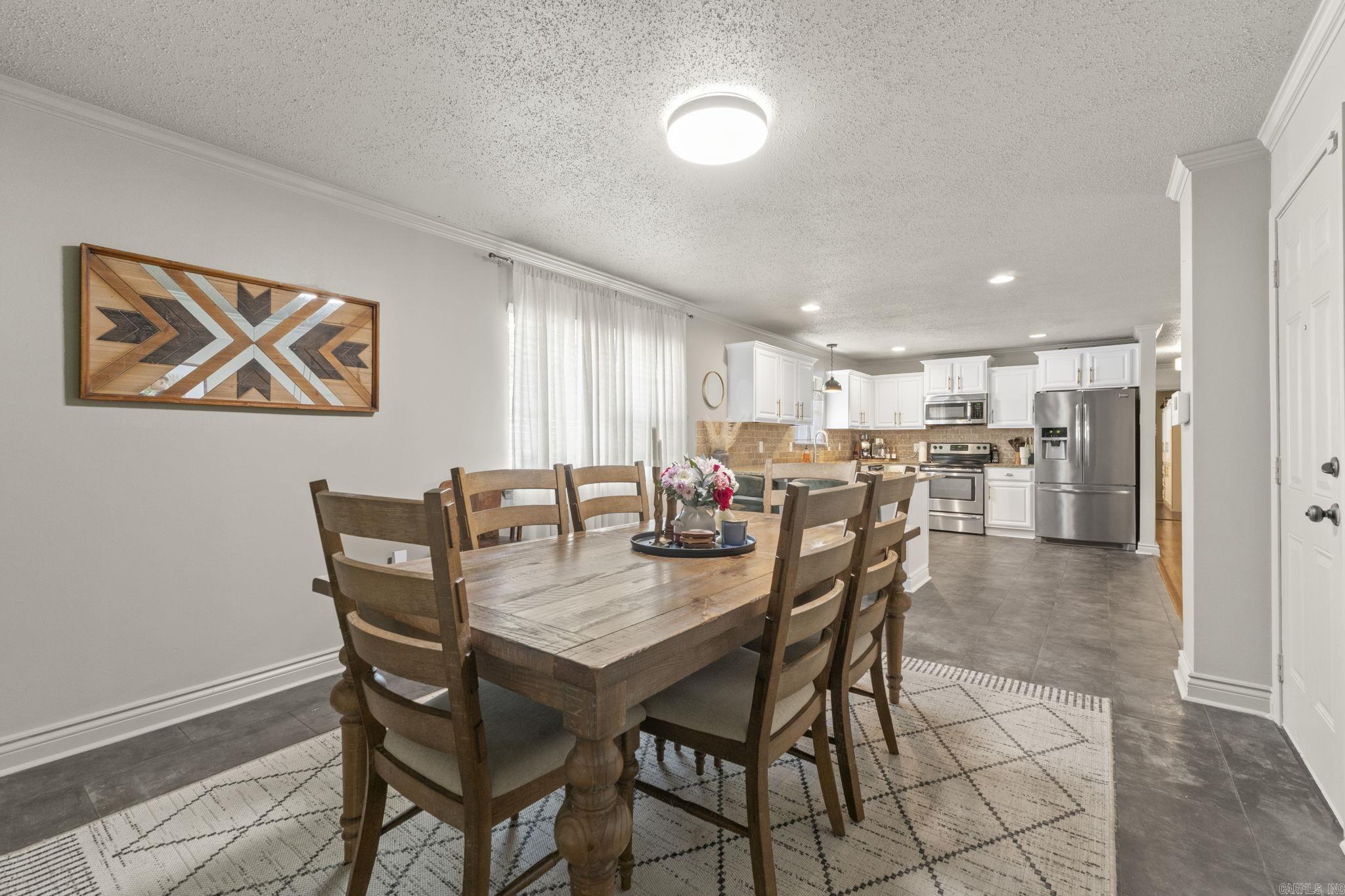 PIKE VIEW - Residential