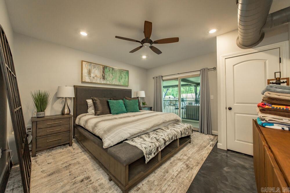 NARROWS INN AT GREERS FERRY HPR - Residential