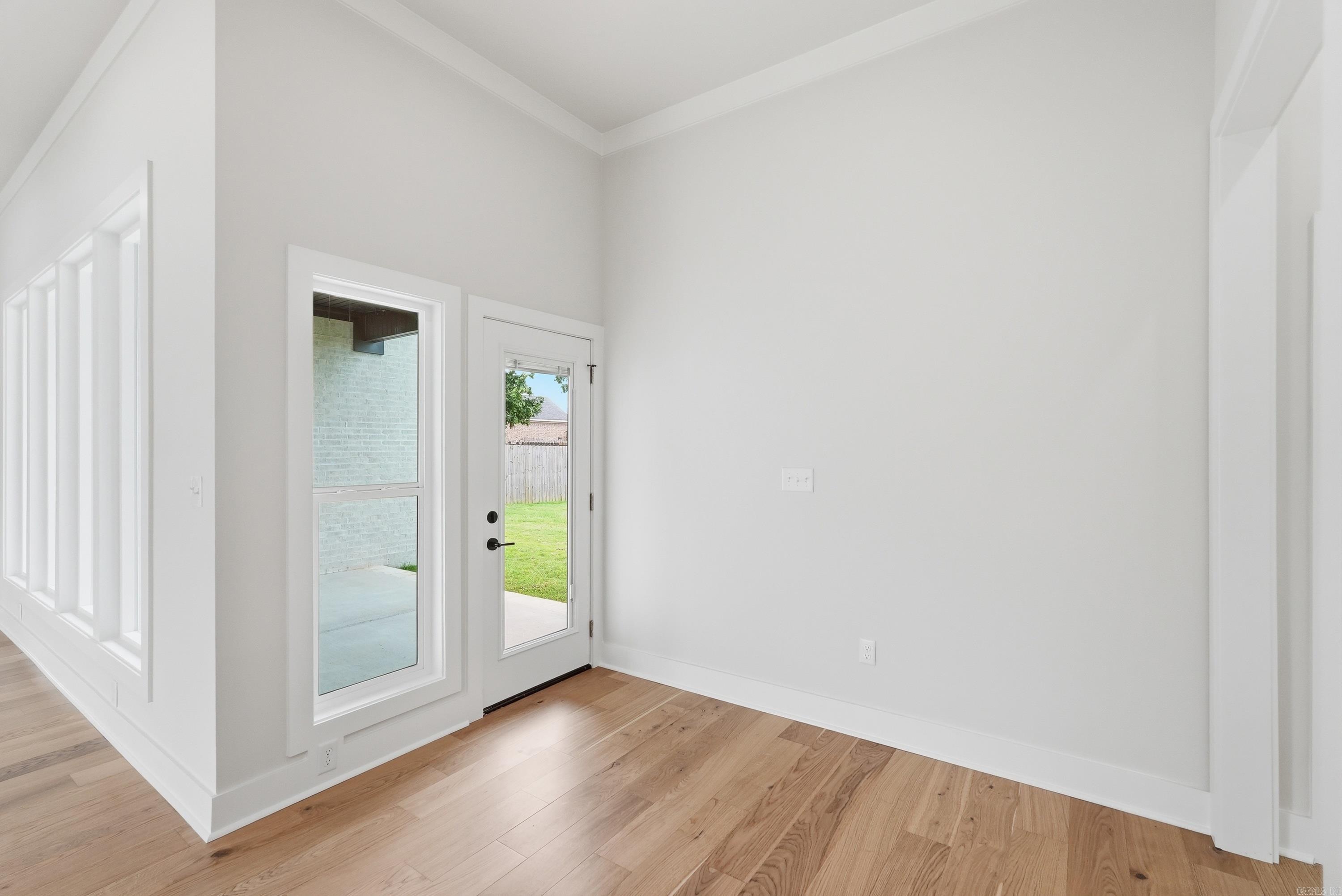 KENWOOD ESTATES - Residential