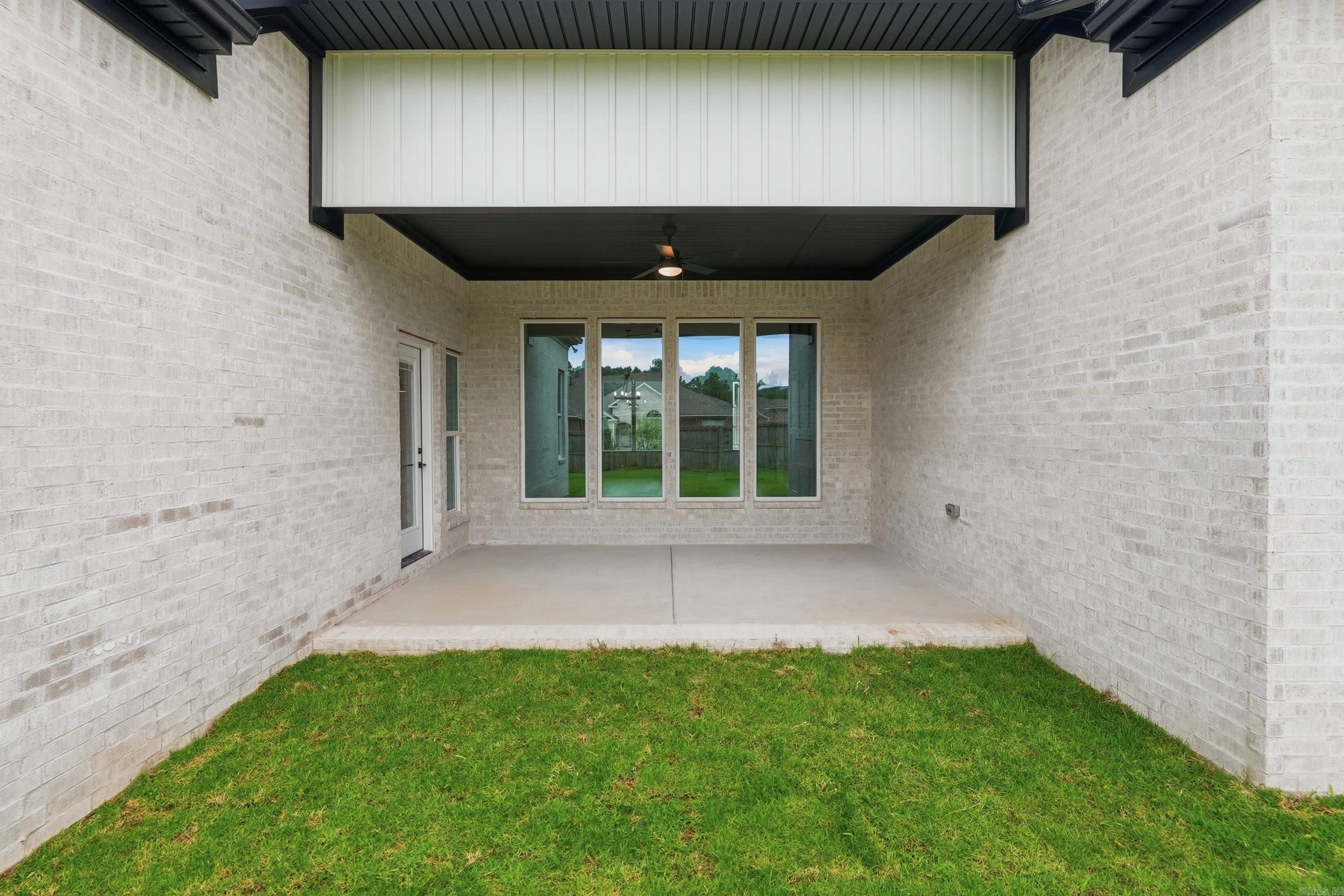 KENWOOD ESTATES - Residential
