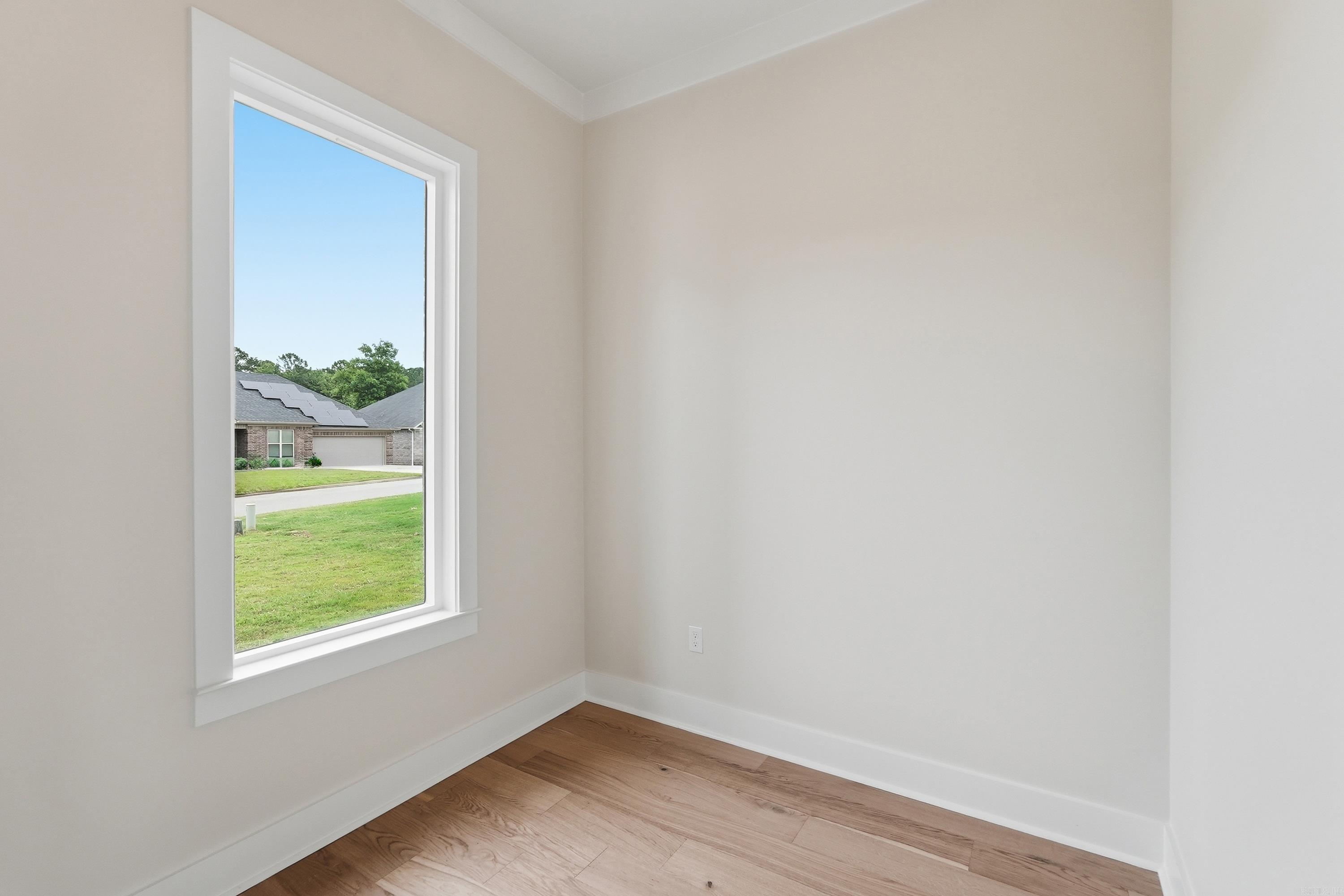 KENWOOD ESTATES - Residential
