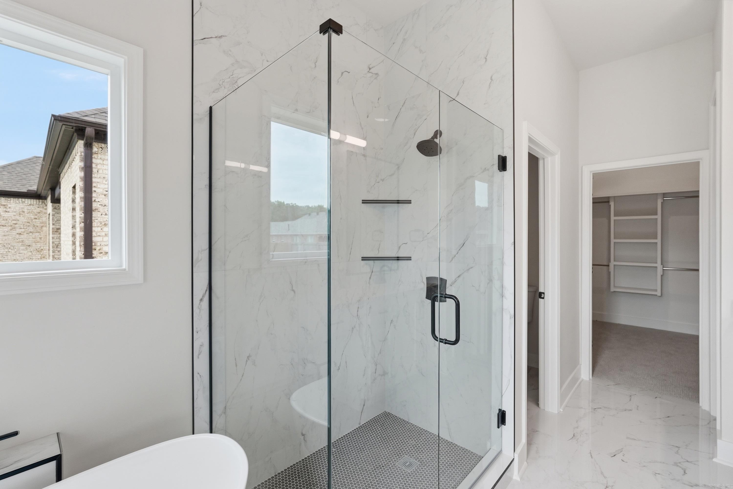 KENWOOD ESTATES - Residential