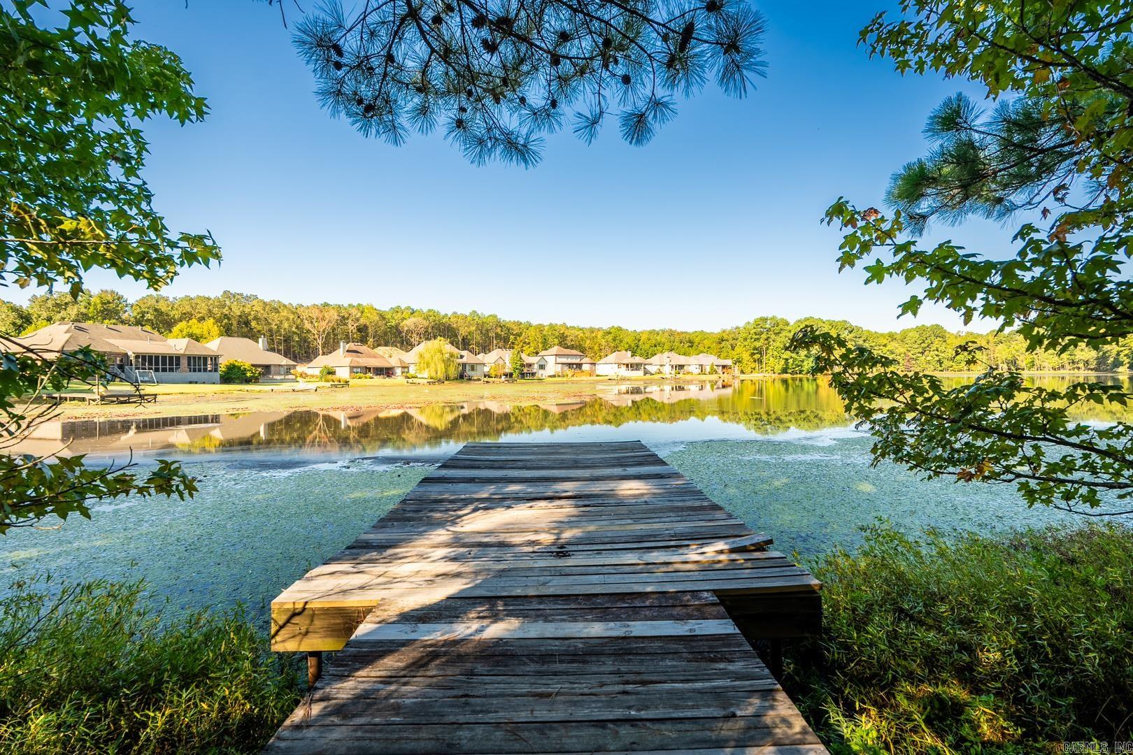 Sienna Lake - Land
