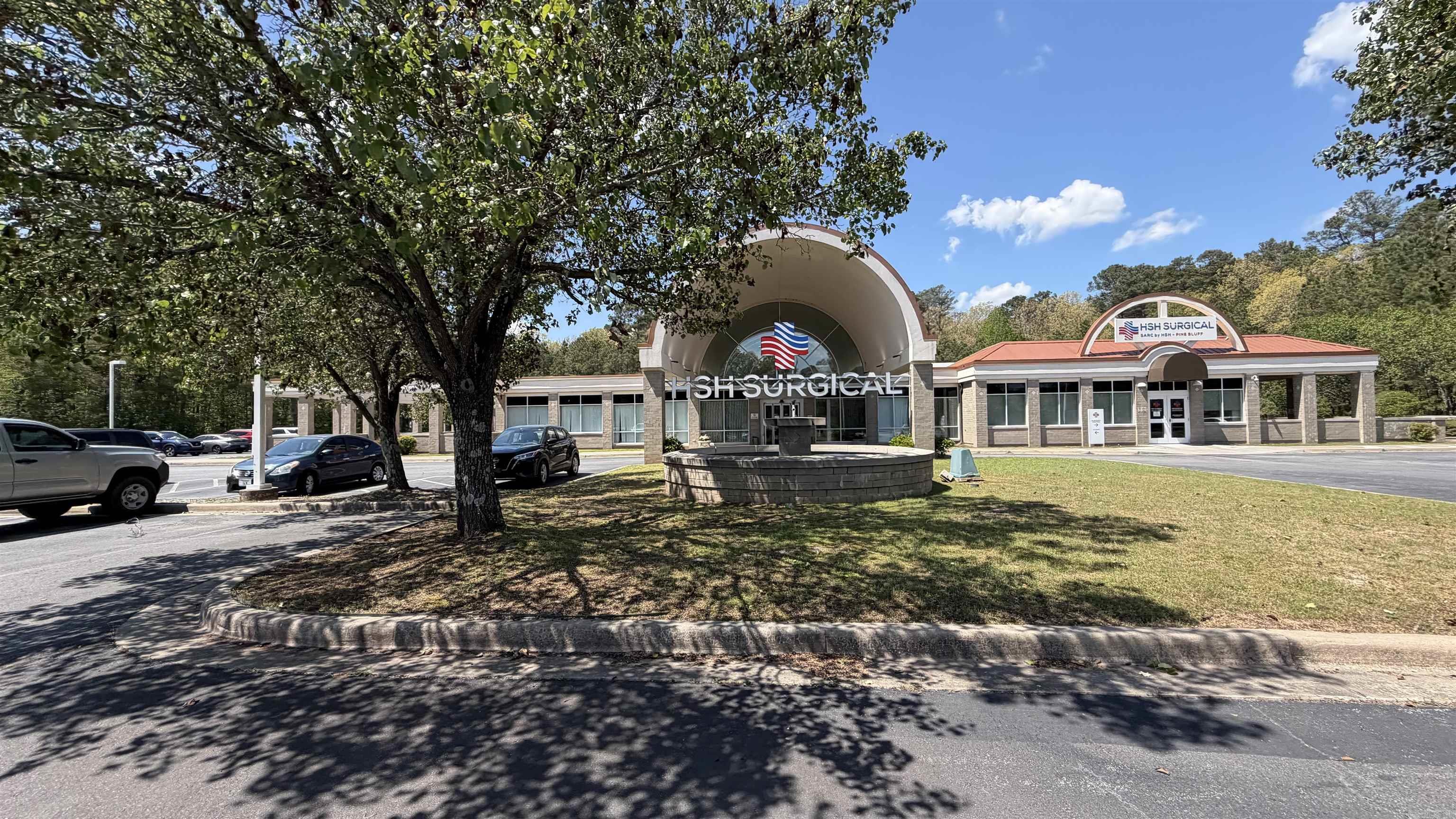 This medical office space offers approximately 3,972 square feet of specialized clinical and administrative area within a prominent healthcare facility. The suite is designed for high-efficiency patient care, featuring a dedicated x-ray / procedure room, multiple nurse stations, and private offices/exam rooms. Staff and practitioners benefit from a private restroom and a convenient rear entrance, while patients are welcomed through a shared, professional common waiting area.  Located at 7200 South Hazel Street, this medical office is situated in a prominent healthcare hub with direct access to I-530 and immediate proximity to Jefferson Regional Medical Center (JRMC). The facility is anchored by established specialists, including South Arkansas Cardiology (SARC) and hematology/oncology providers, making it an ideal destination for specialized practices looking to leverage a robust local referral network. With nearby medical such as UAMS Family Medical Center and various specialized surgery centers, this location provides patients with a convenient medical destination featuring ample