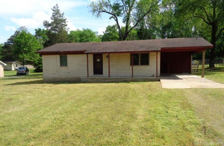 One story Brick home on a little over 3/4 of an acre. Partially fenced yard with two storage buildings. Nice level lot. Quiet rural area within minutes of Conway or Vilonia. Agents see confidential agent remarks for special instructions for offers.