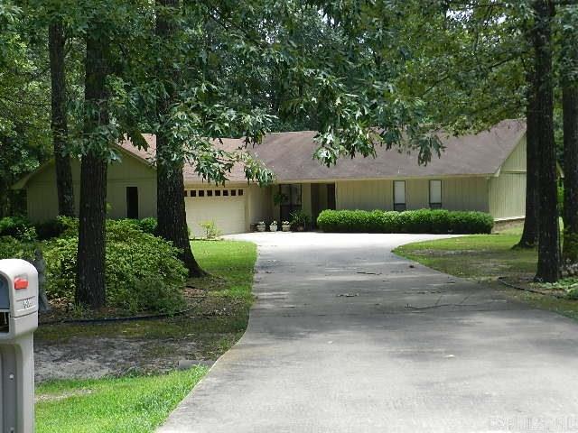 Extremely well-kept home on large lot in White Hall School District.