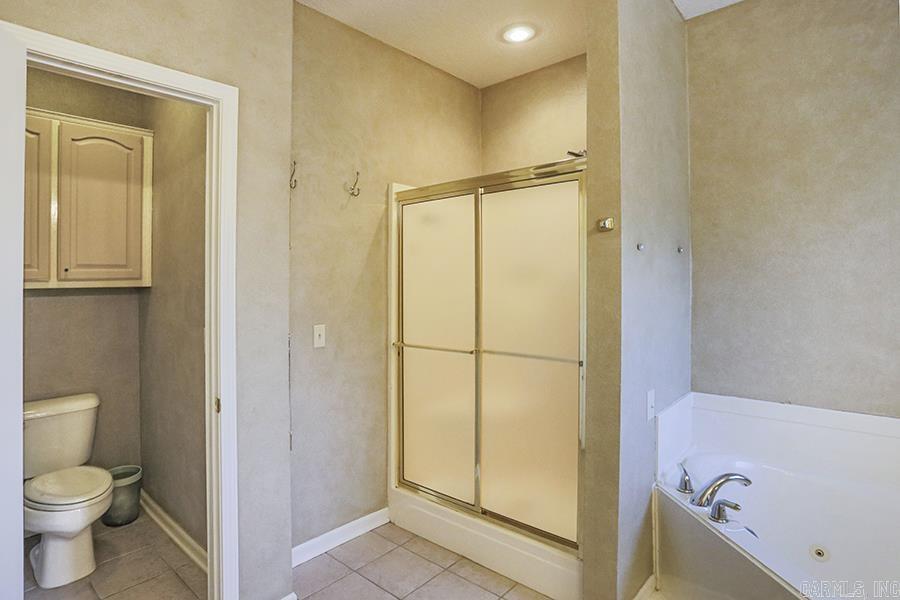RIVER OAKS - Residential