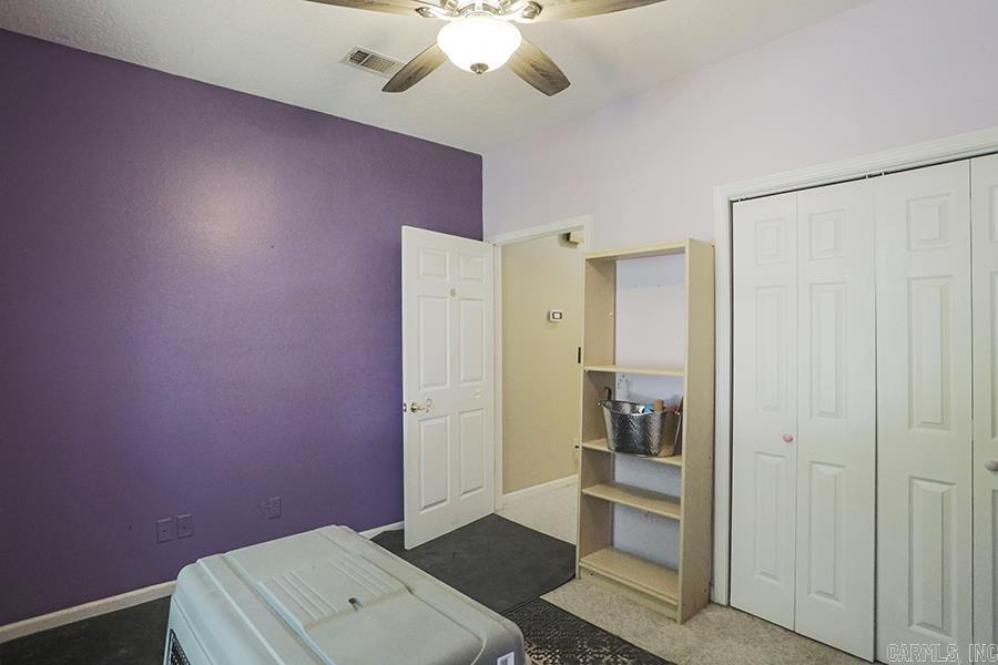 RIVER OAKS - Residential