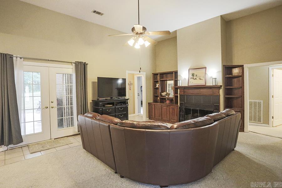 RIVER OAKS - Residential