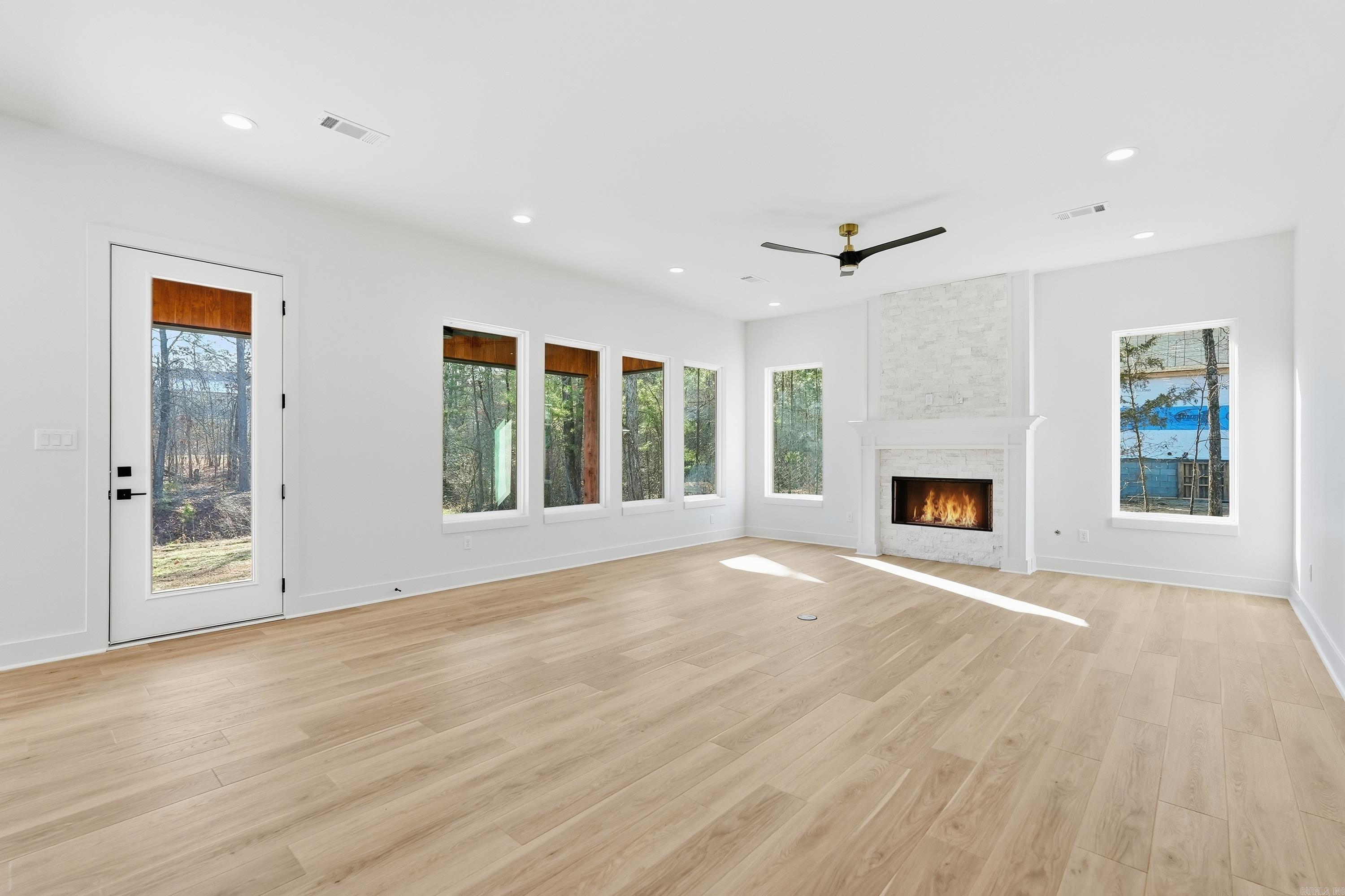 WATERVIEW ESTATES - Residential