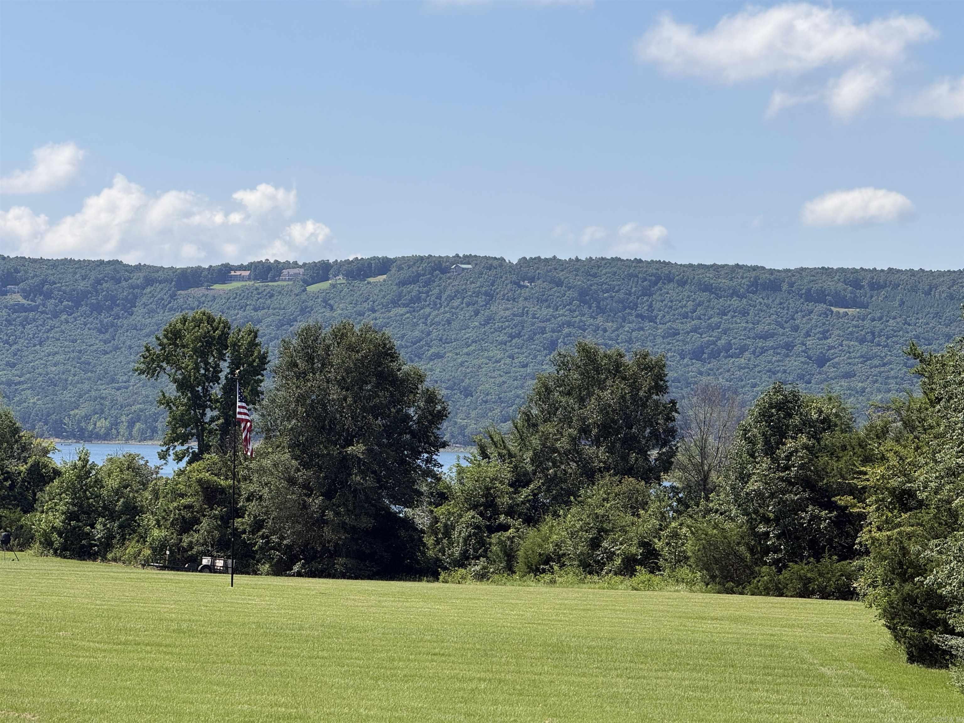 LANDING AT EMERALD ISLE - LAKE - Residential