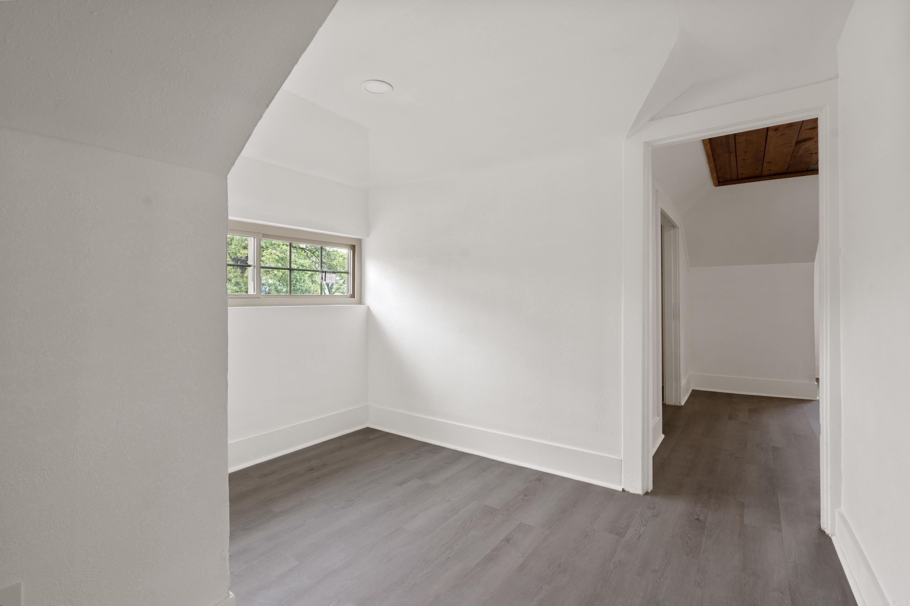 DAWERS SUB - Residential