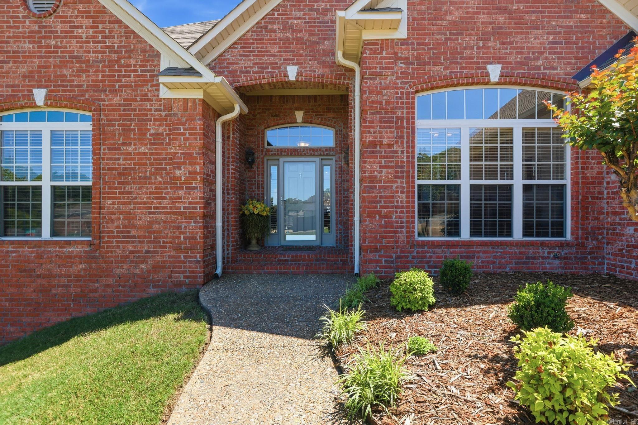 OAKBROOKE - Residential