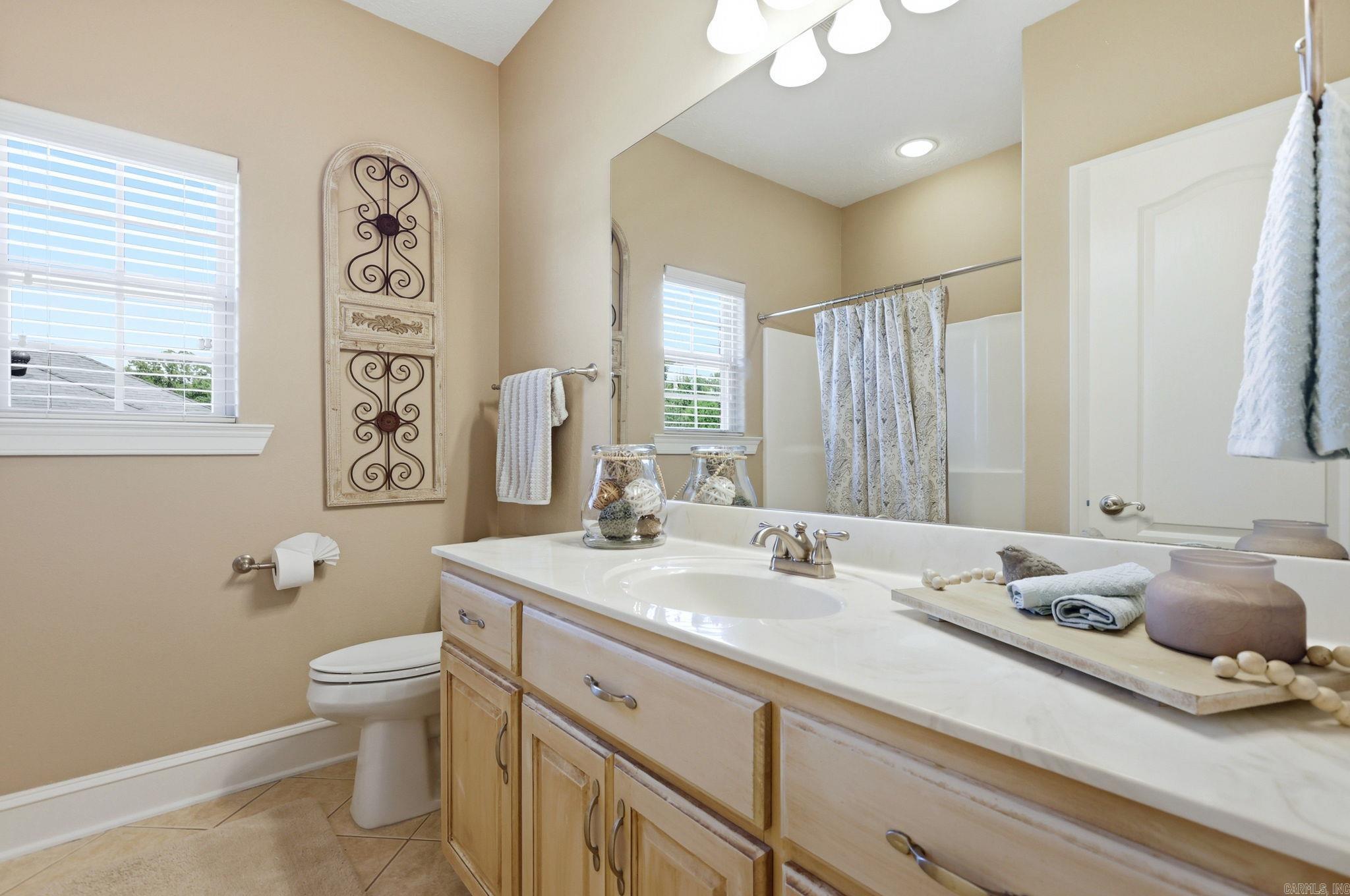 OAKBROOKE - Residential