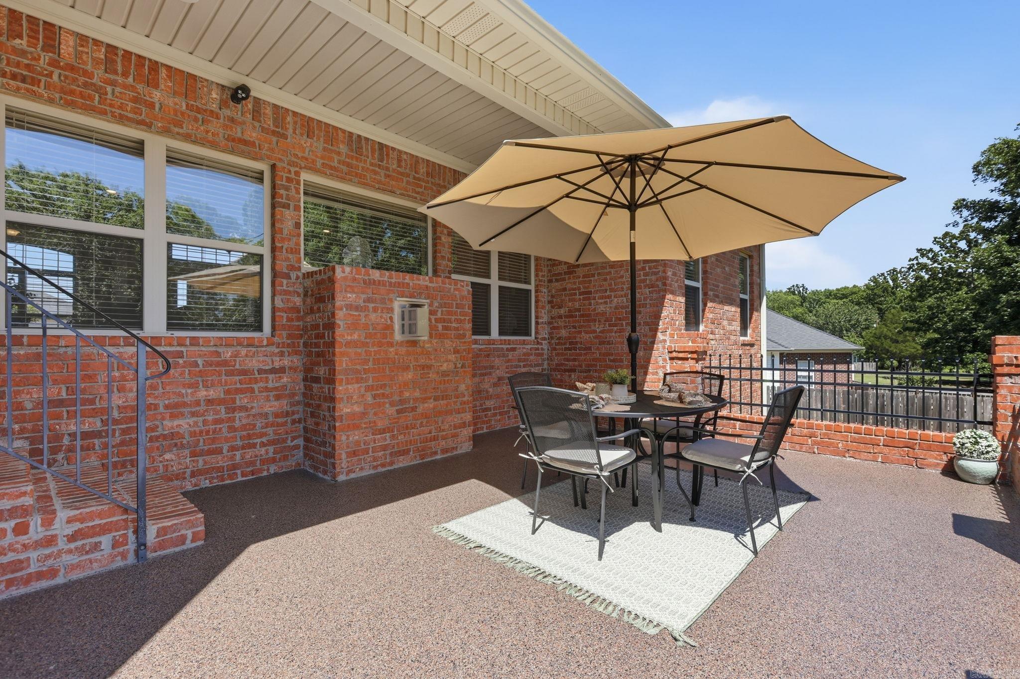 OAKBROOKE - Residential