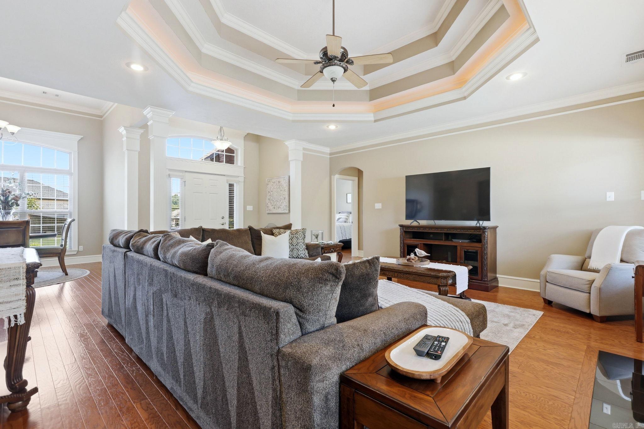 OAKBROOKE - Residential