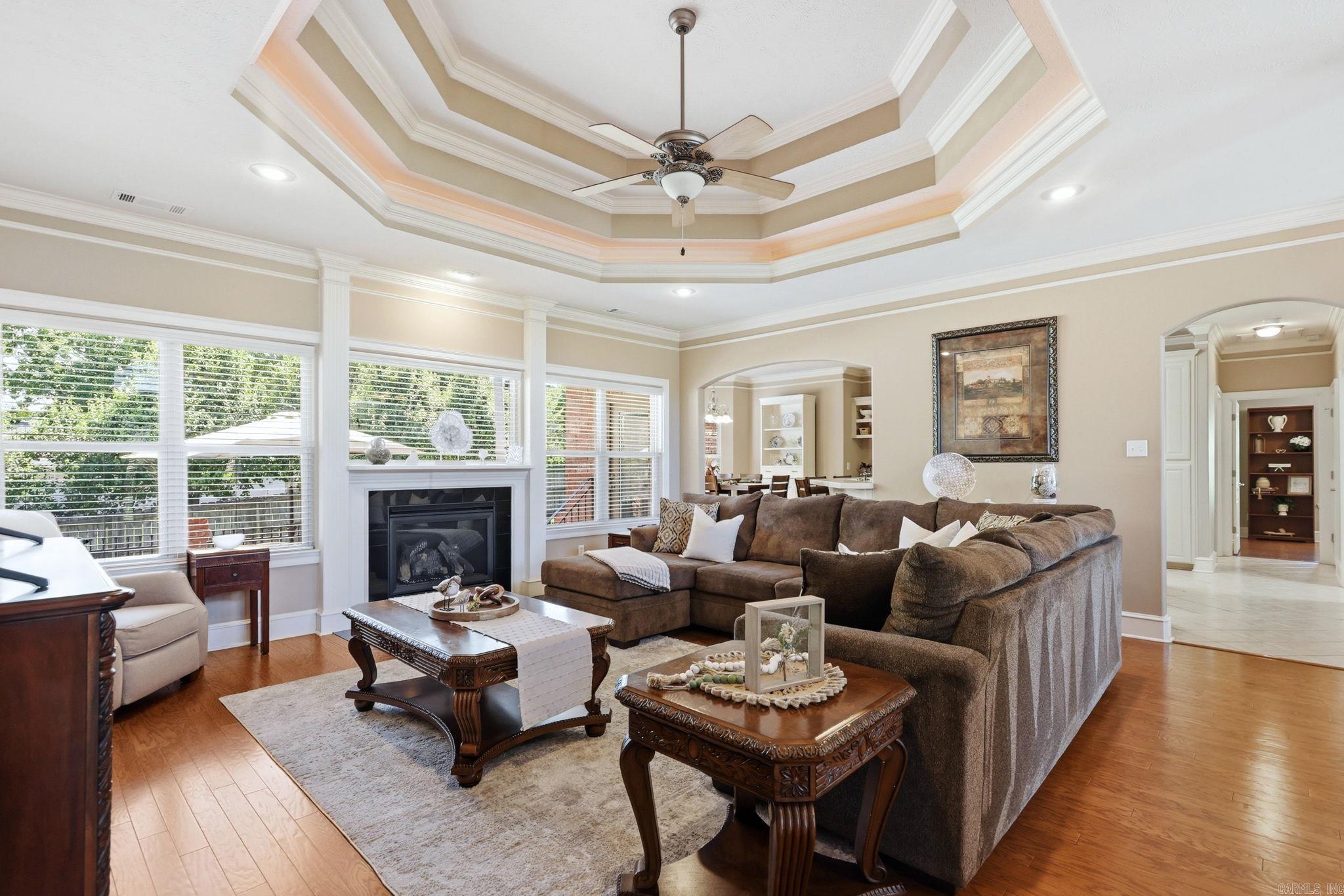 OAKBROOKE - Residential