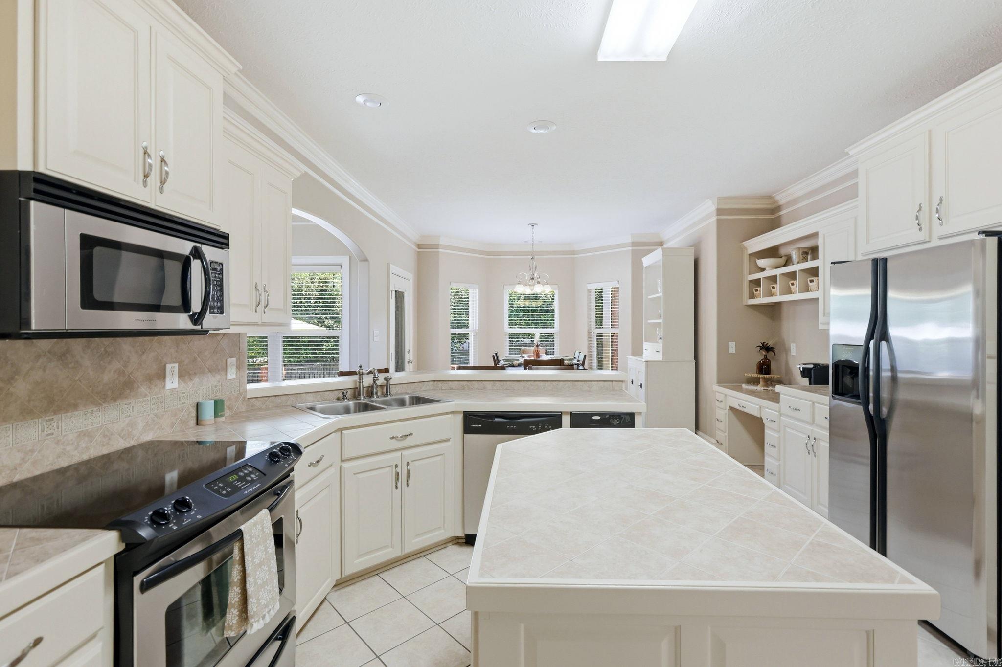 OAKBROOKE - Residential