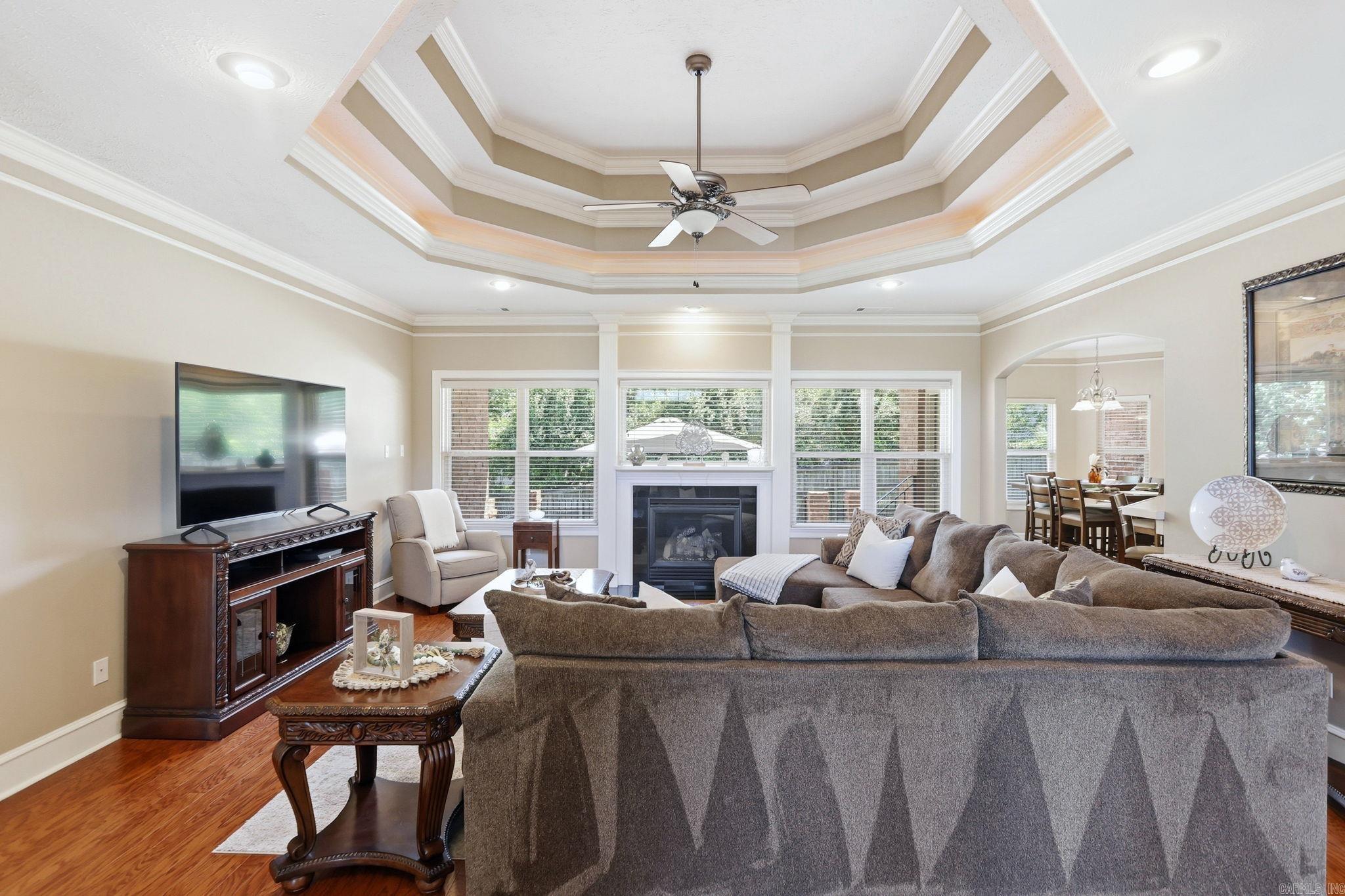 OAKBROOKE - Residential