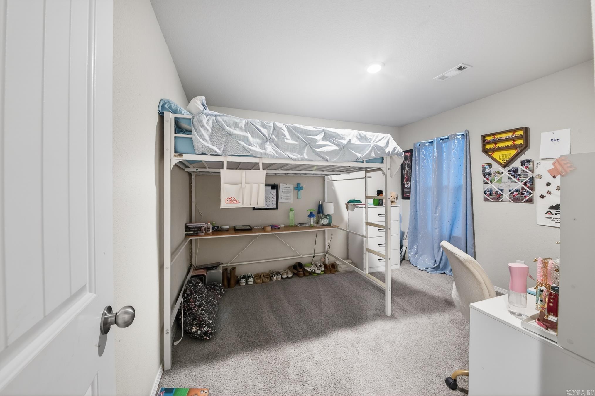 STAGECOACH MEADOWS - Residential