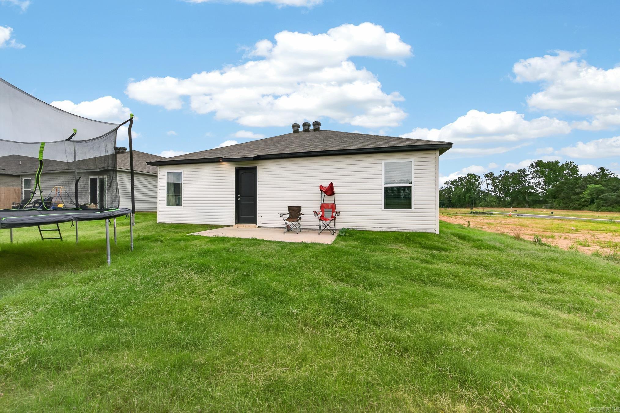 STAGECOACH MEADOWS - Residential