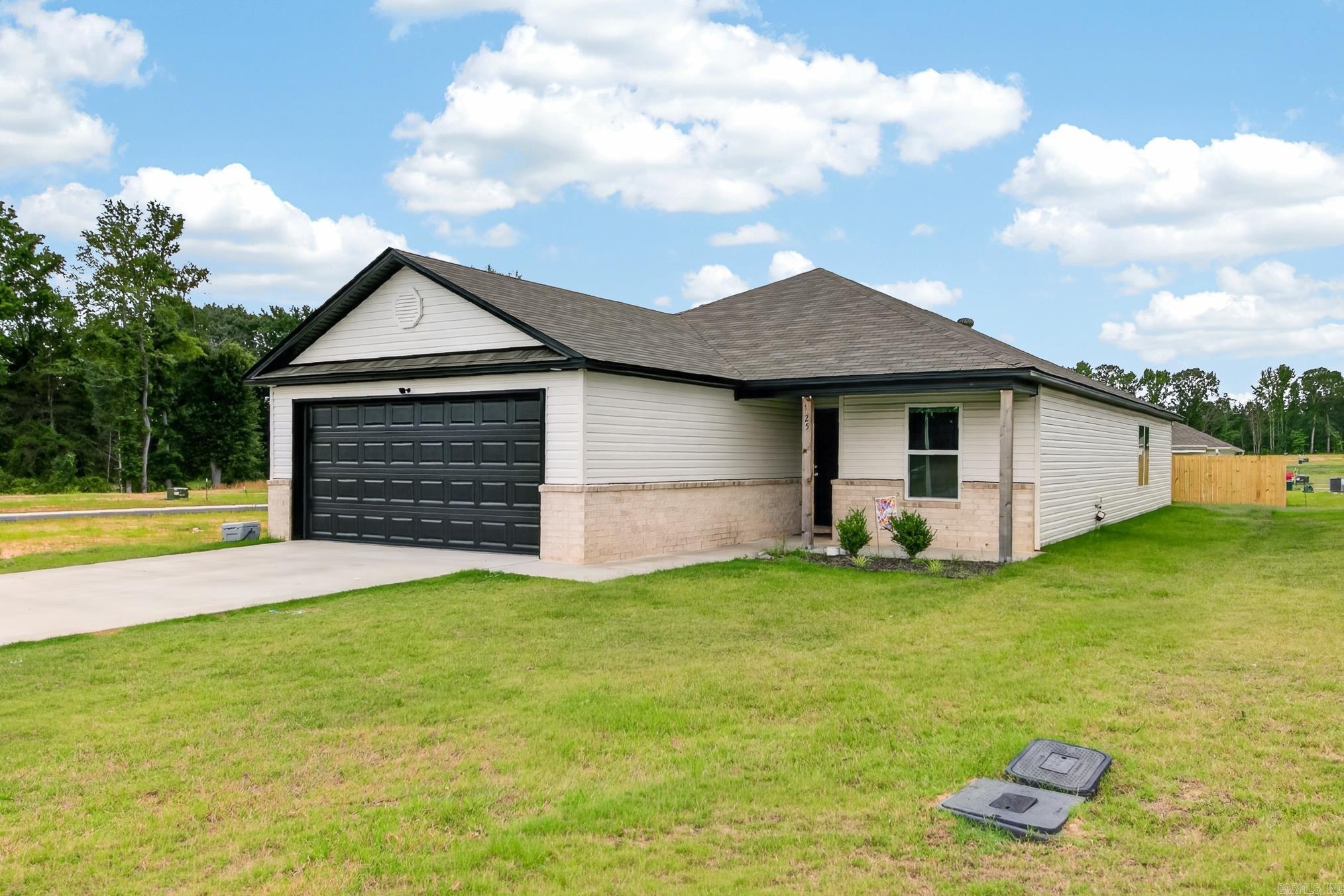 STAGECOACH MEADOWS - Residential