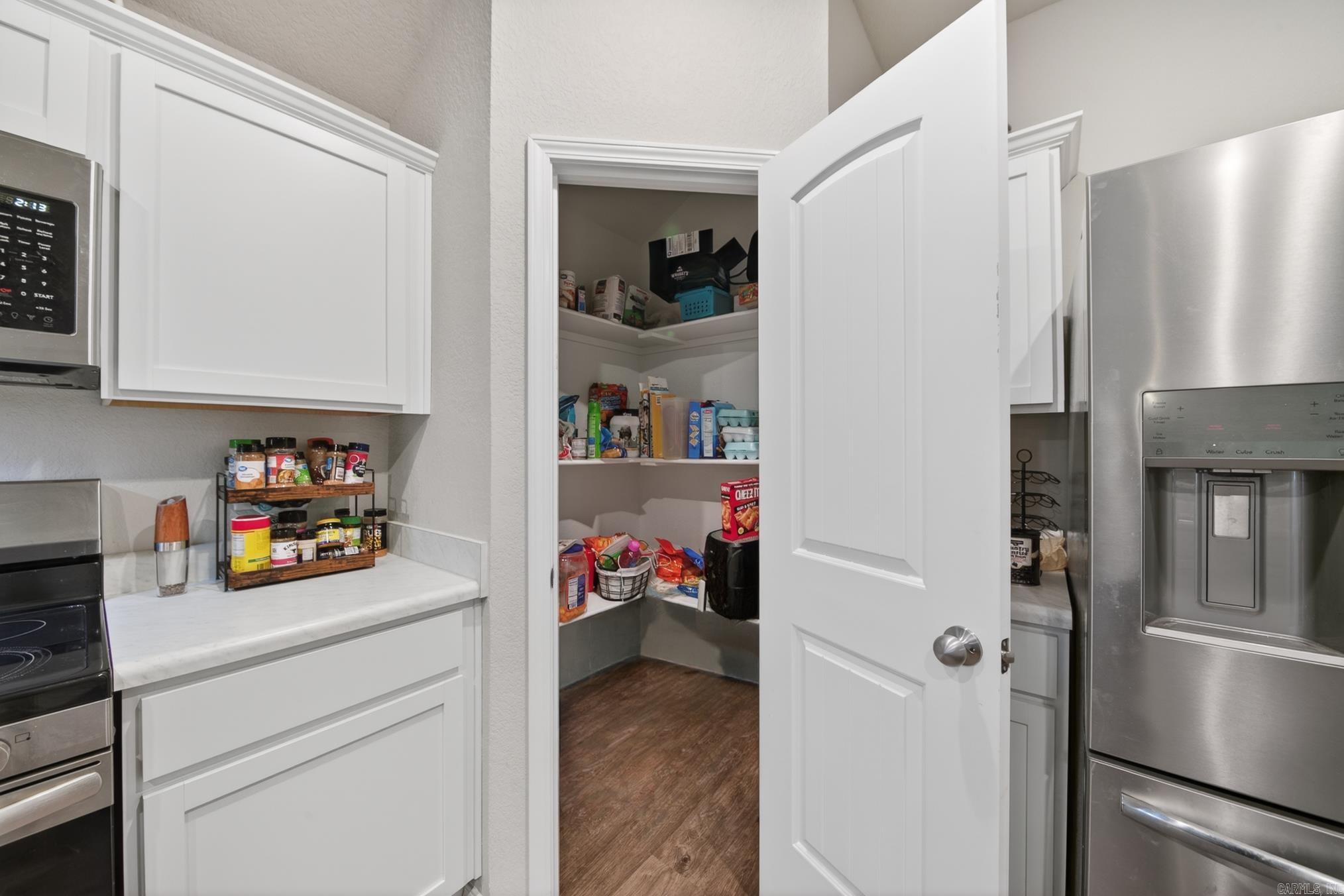 STAGECOACH MEADOWS - Residential