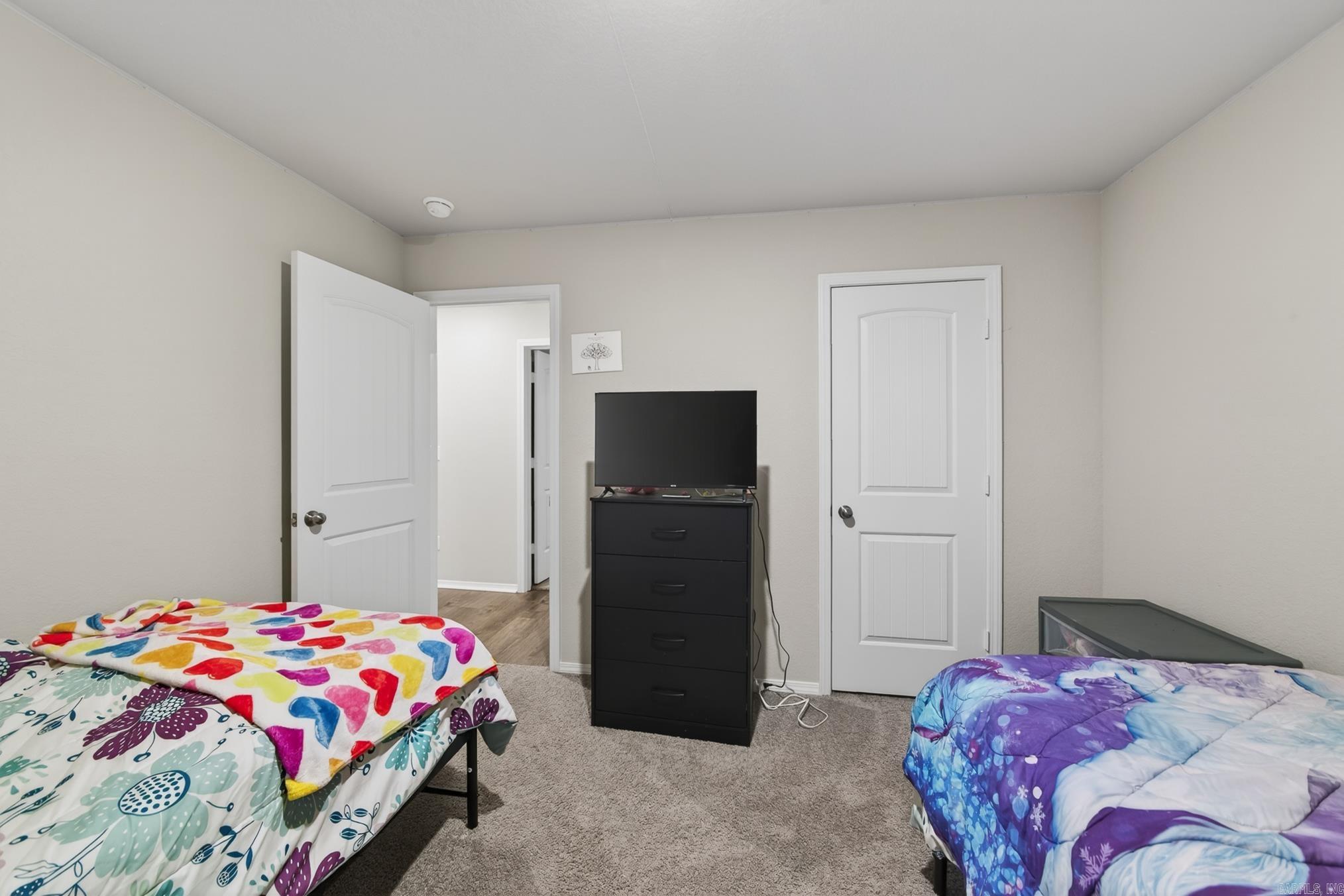 STAGECOACH MEADOWS - Residential