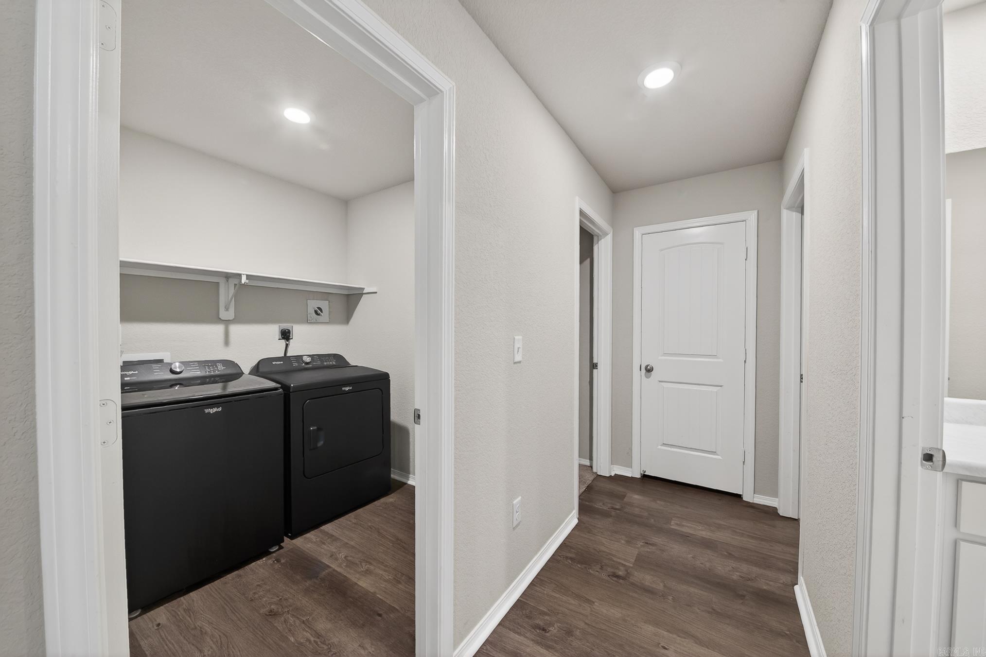 STAGECOACH MEADOWS - Residential