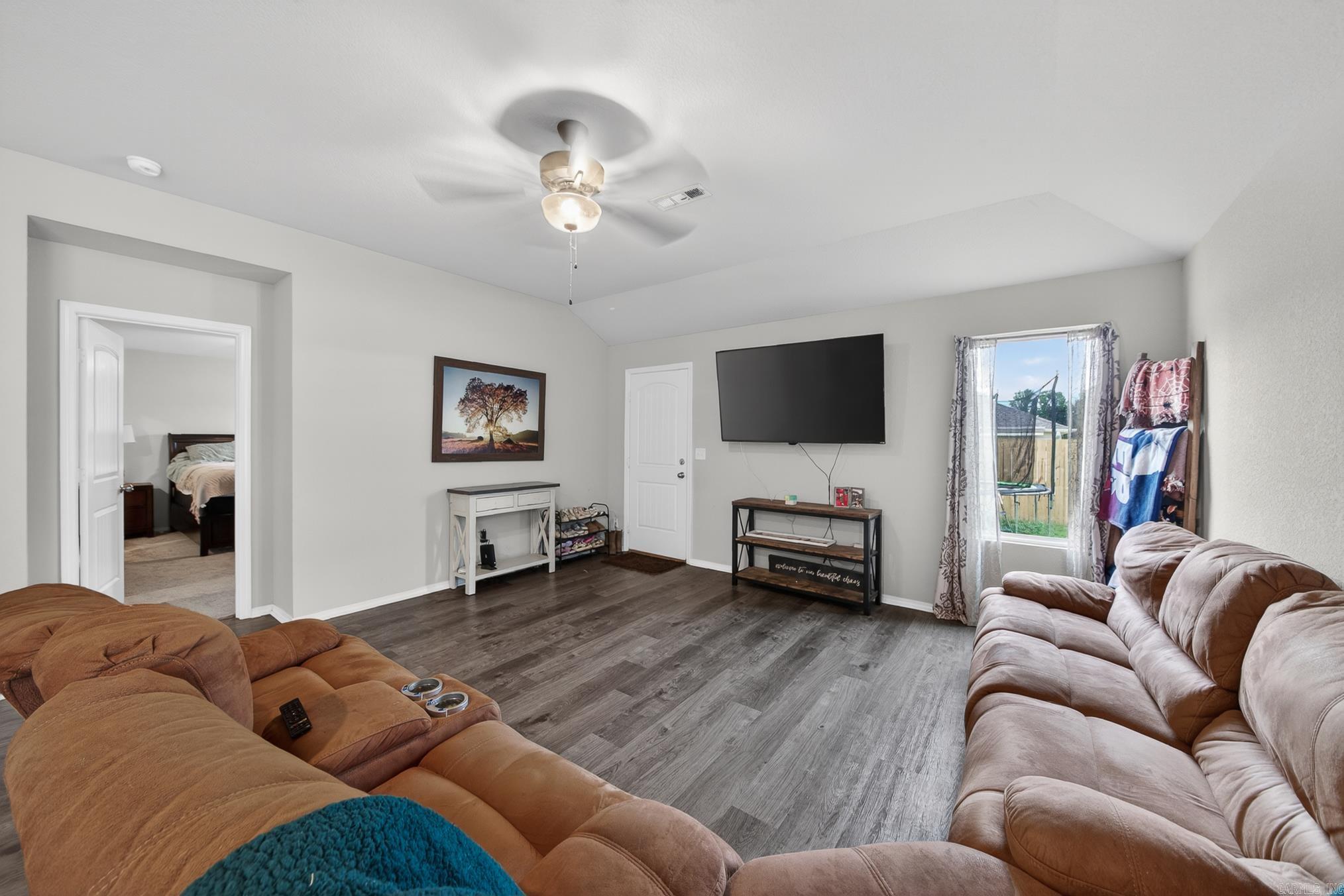 STAGECOACH MEADOWS - Residential