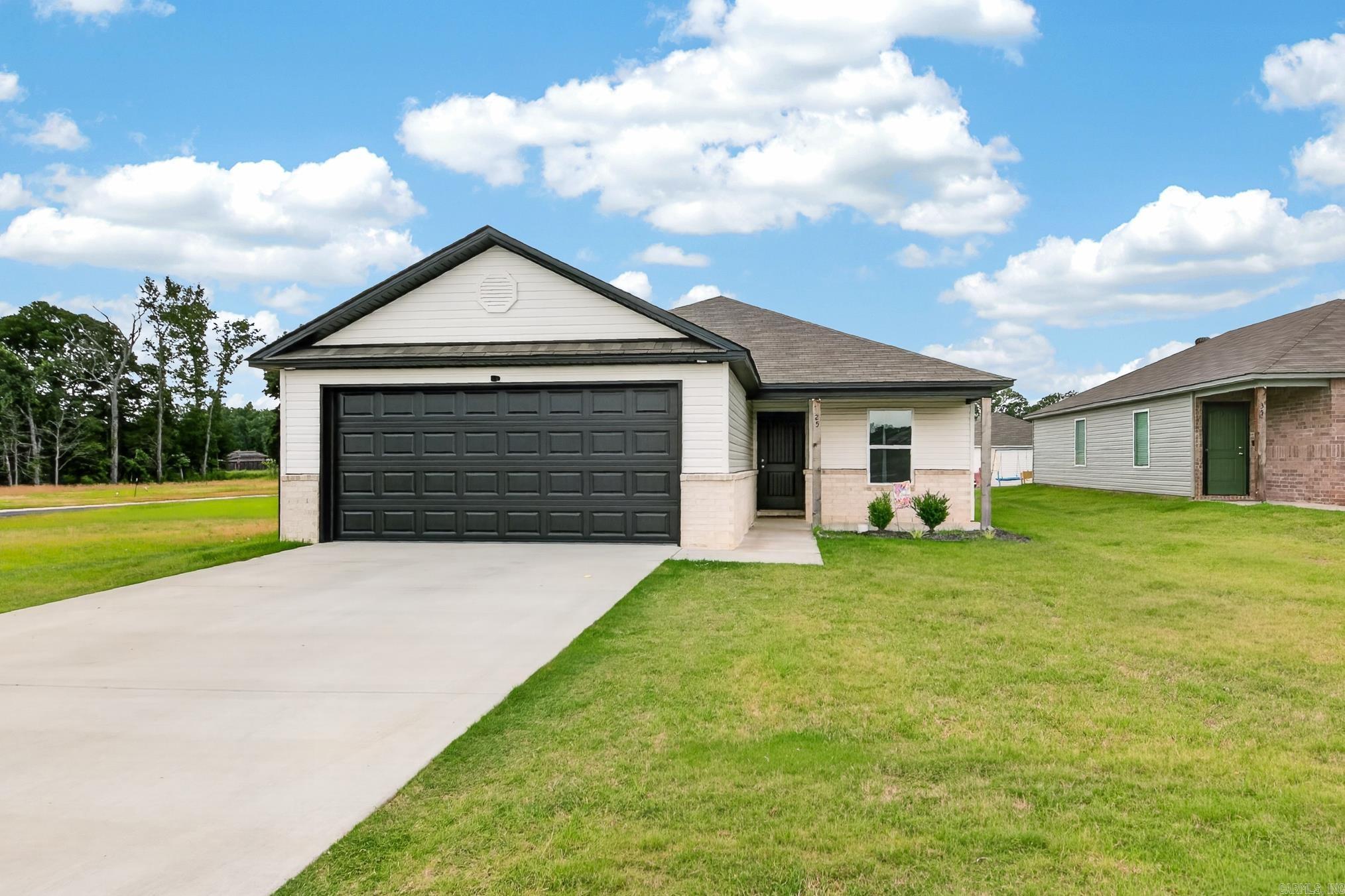 STAGECOACH MEADOWS - Residential