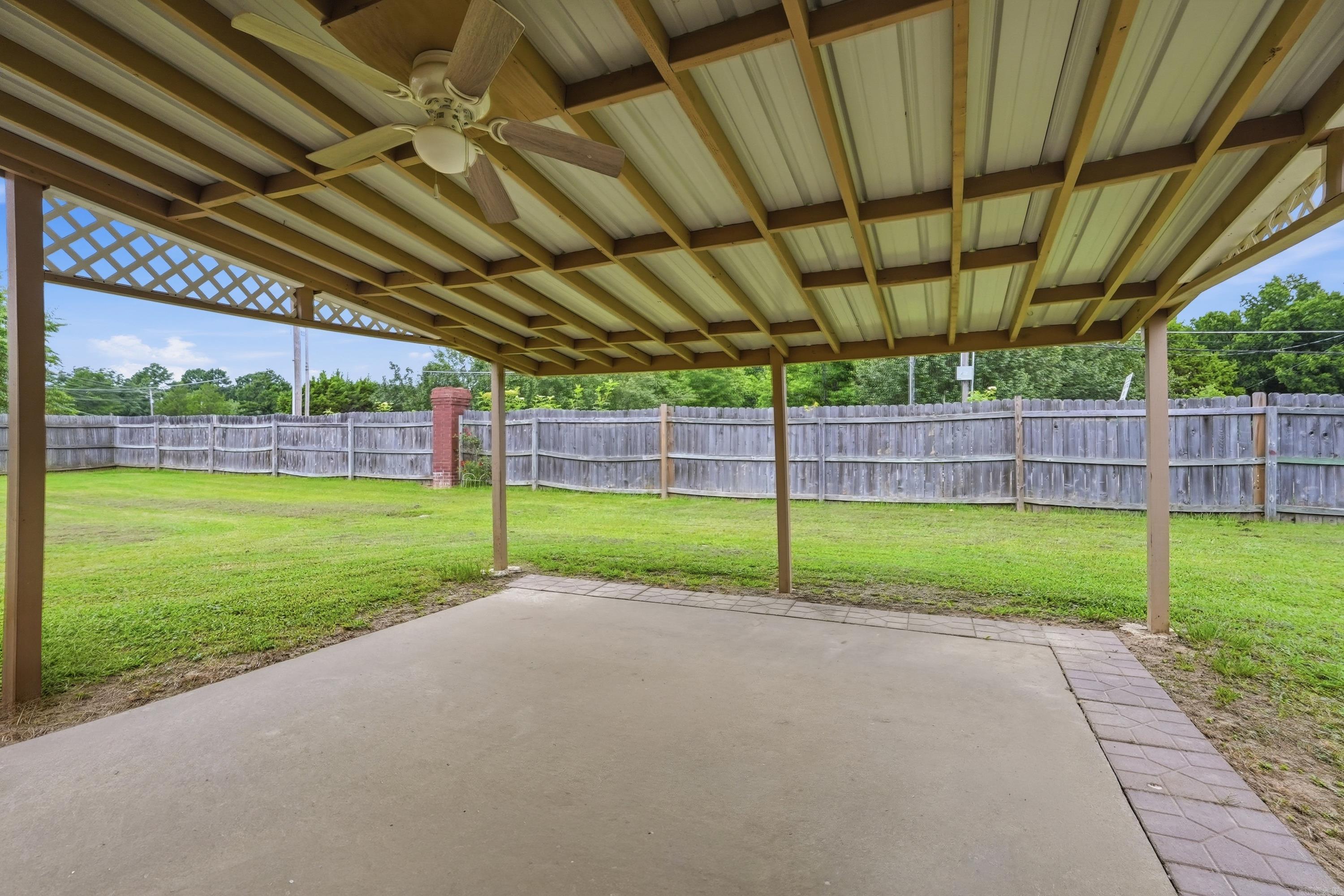 VINEYARD SUB PH I - Residential