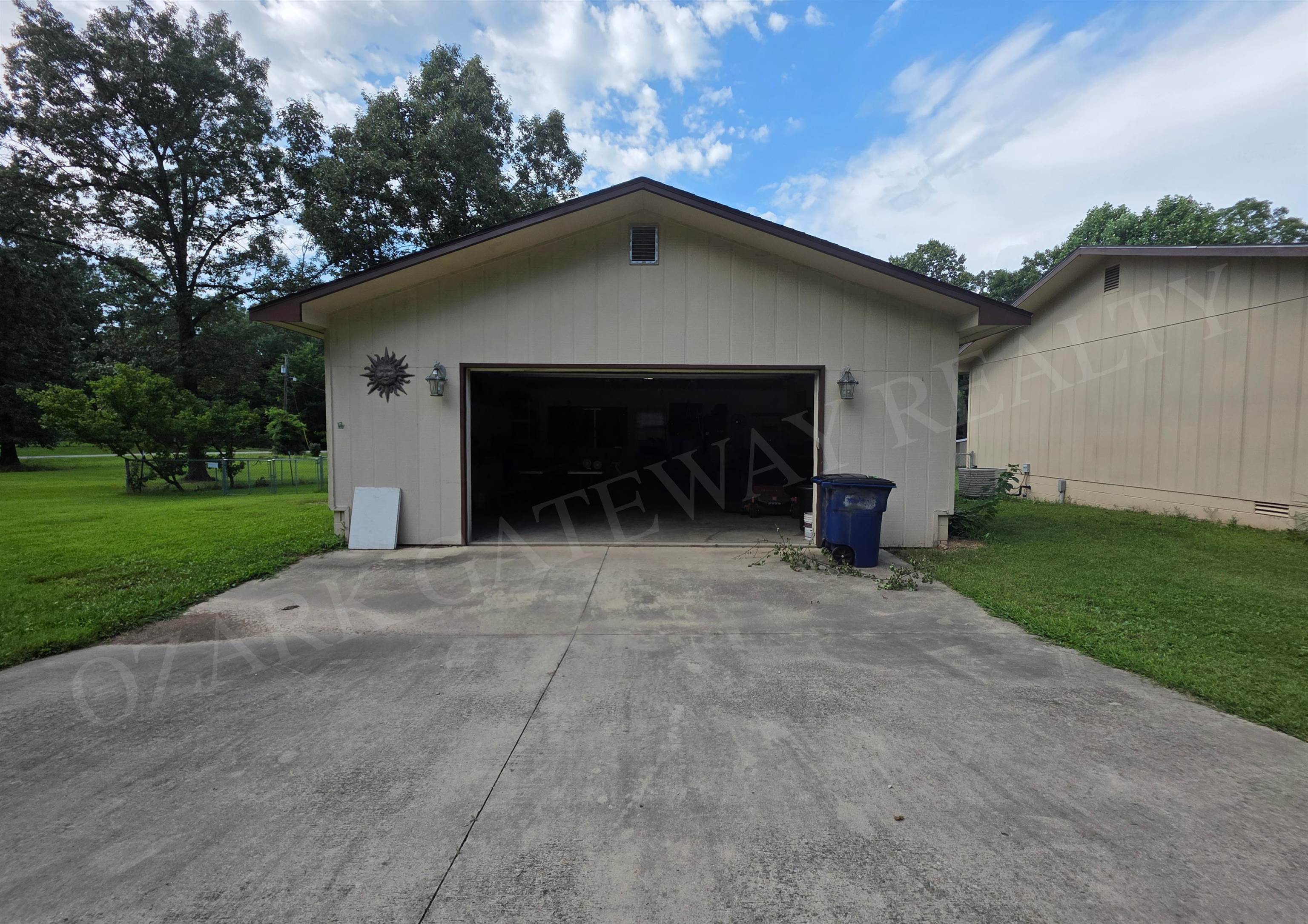 Navasota 1st - Residential