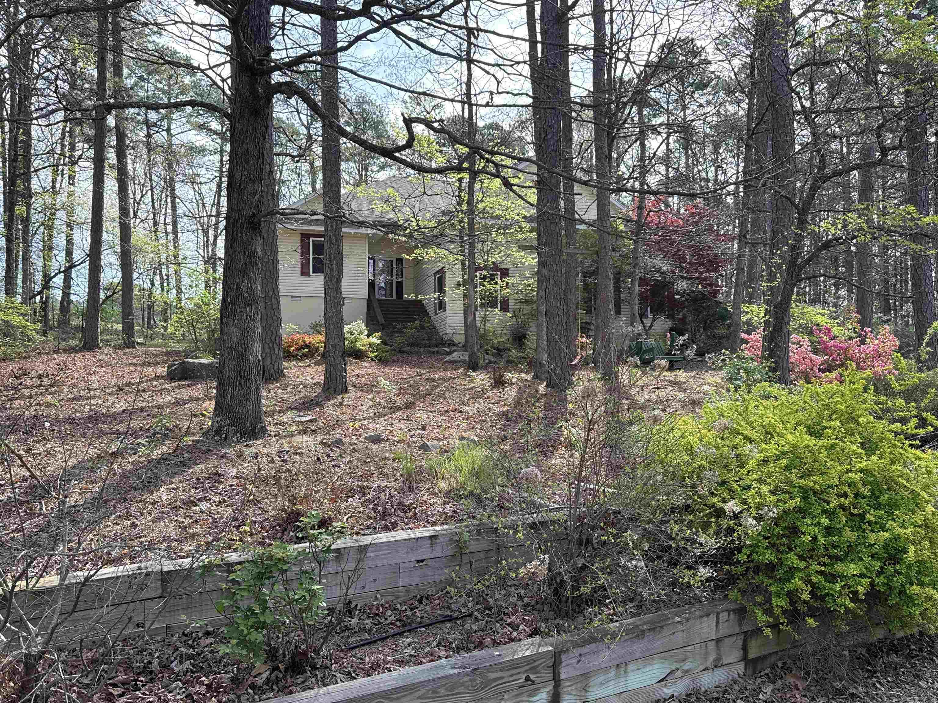 INDIAN HILLS - Residential