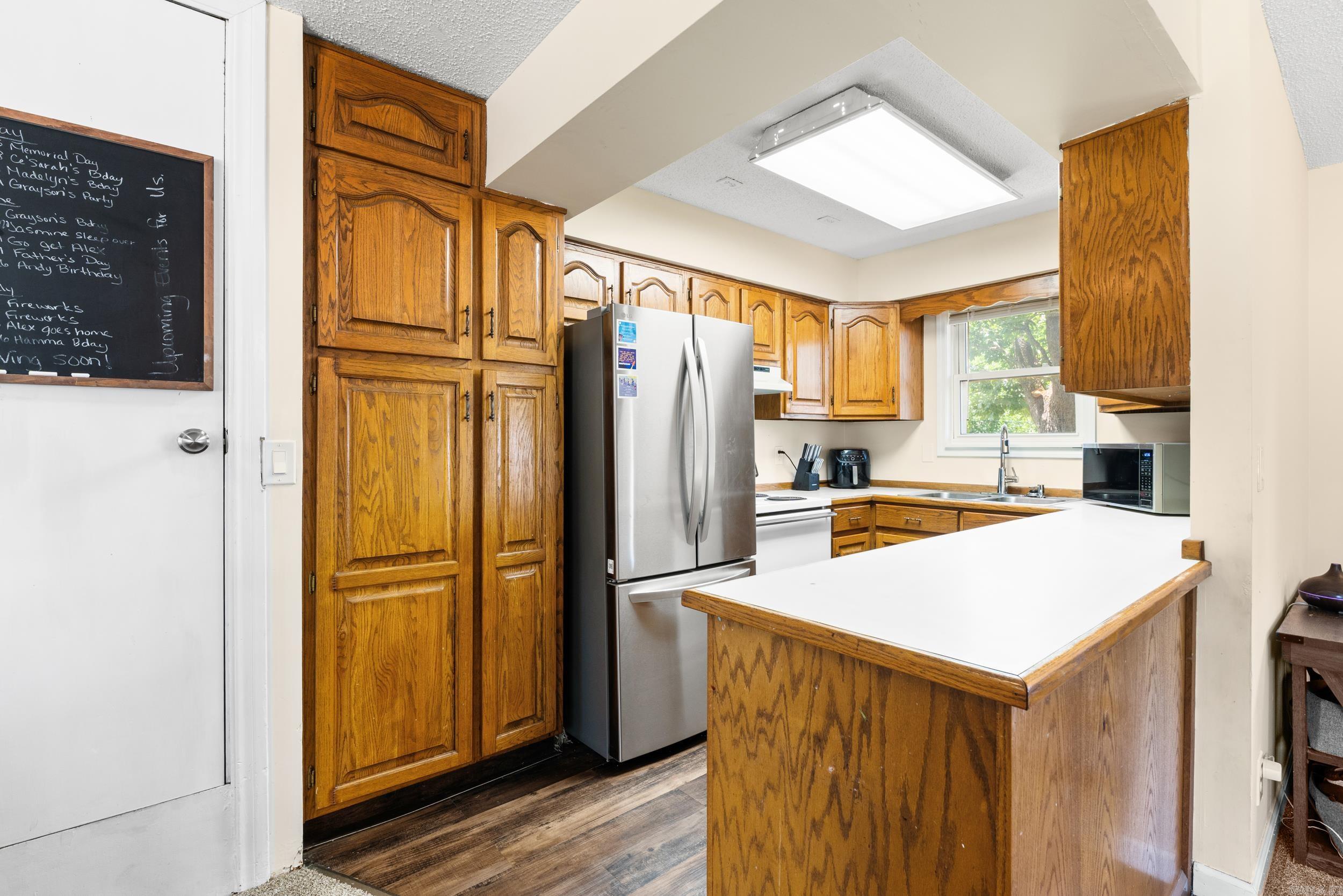 Hallmark Estates - Residential