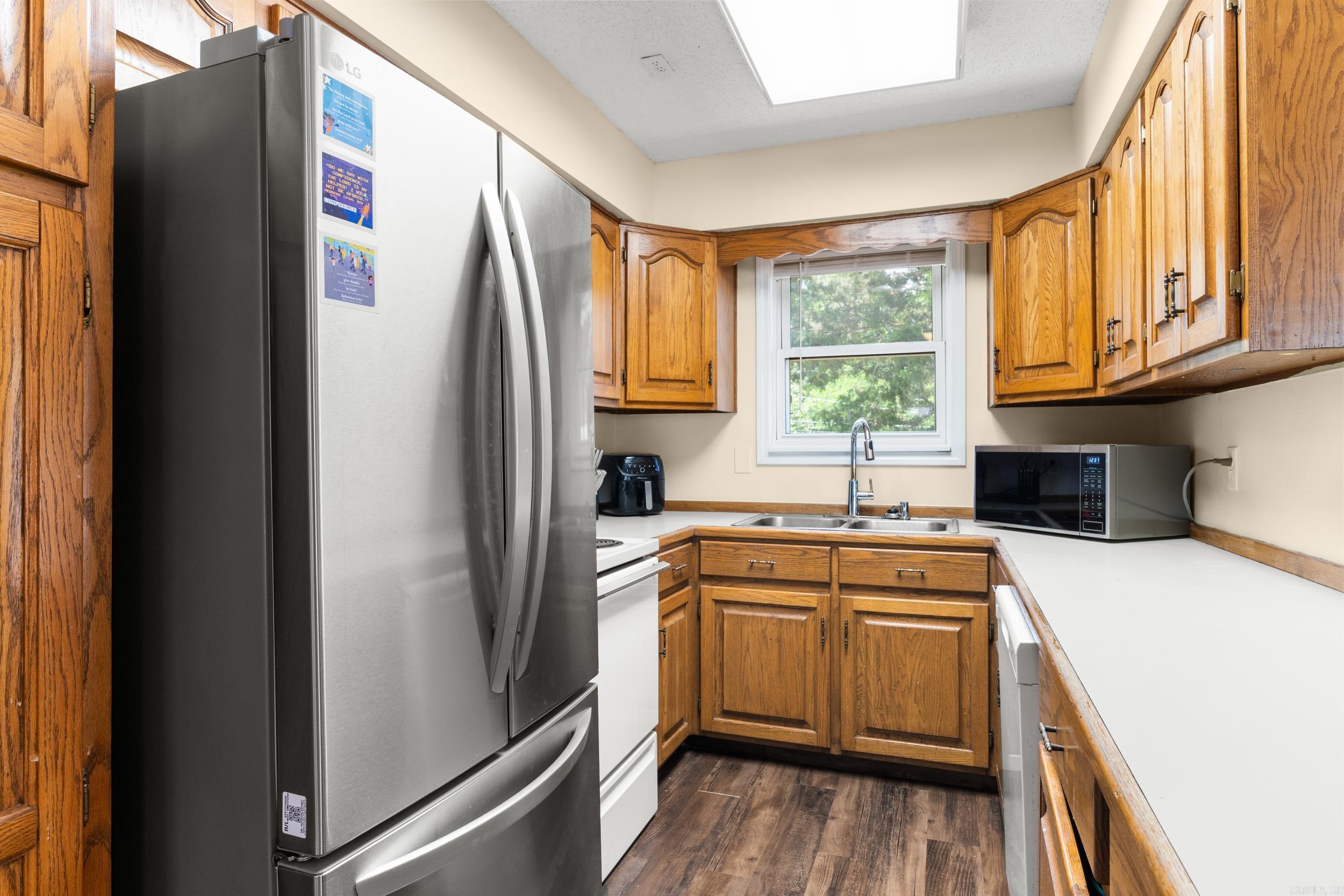 Hallmark Estates - Residential
