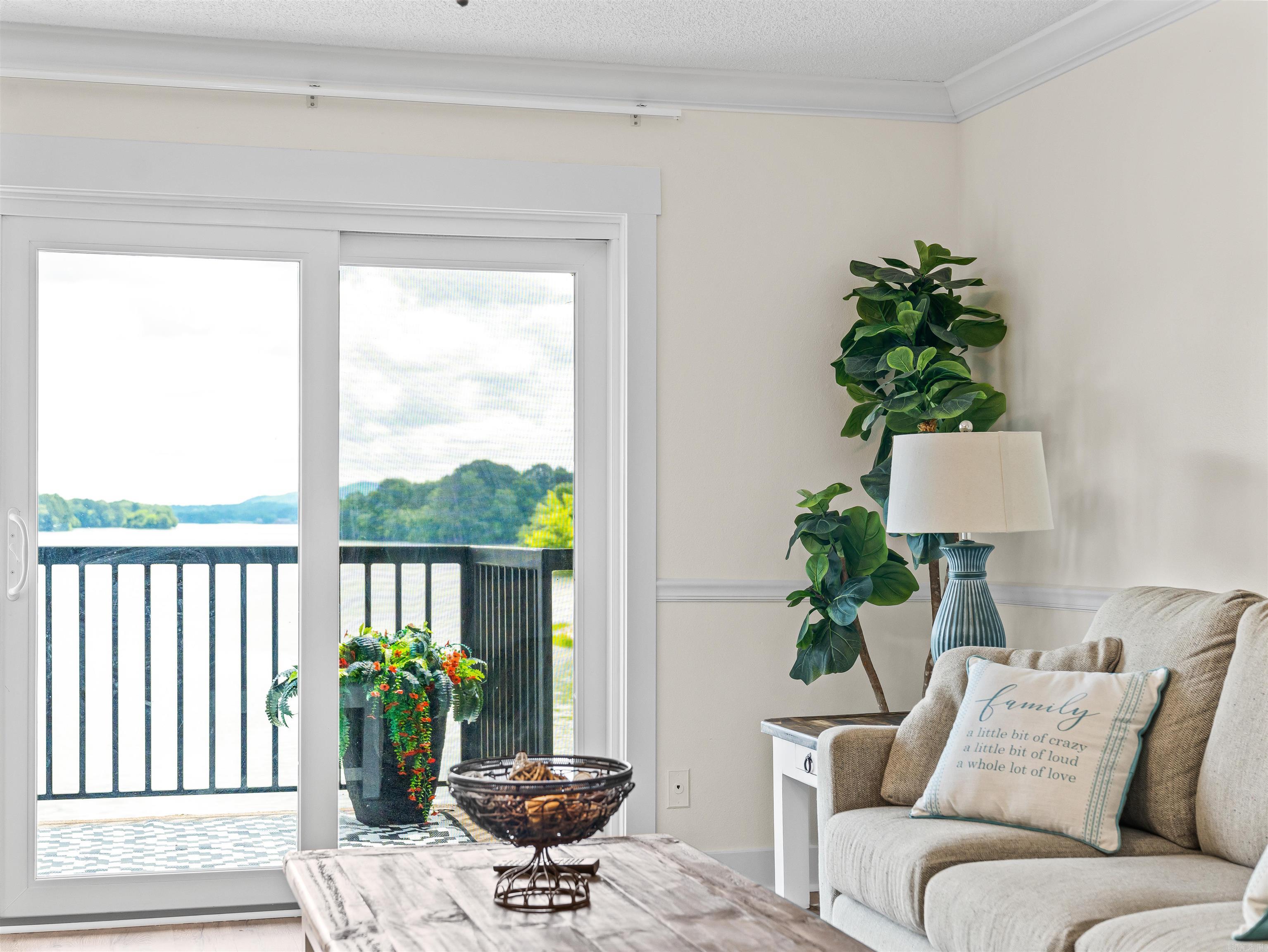 EMERALD ISLE HPR - Residential