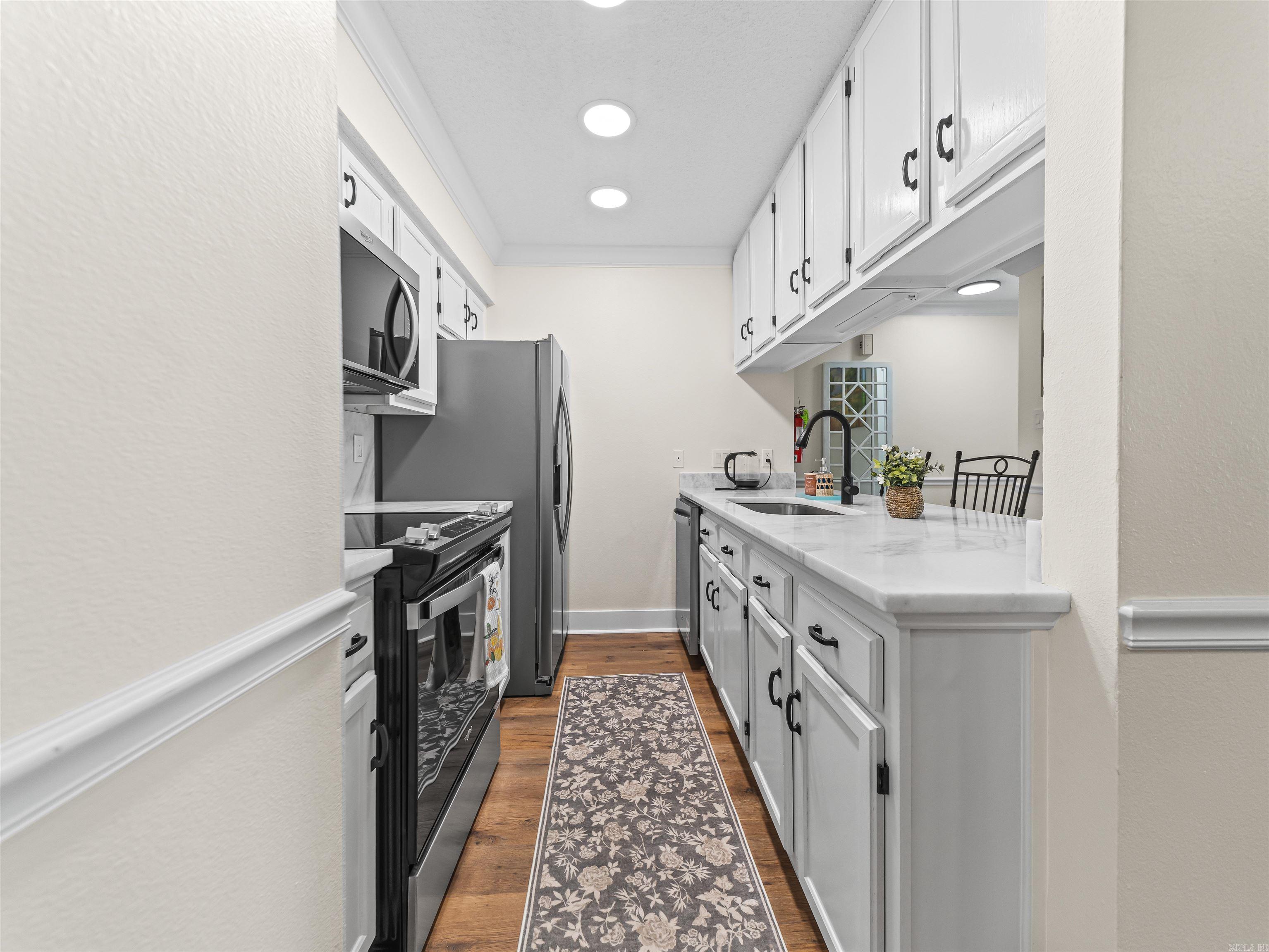 EMERALD ISLE HPR - Residential