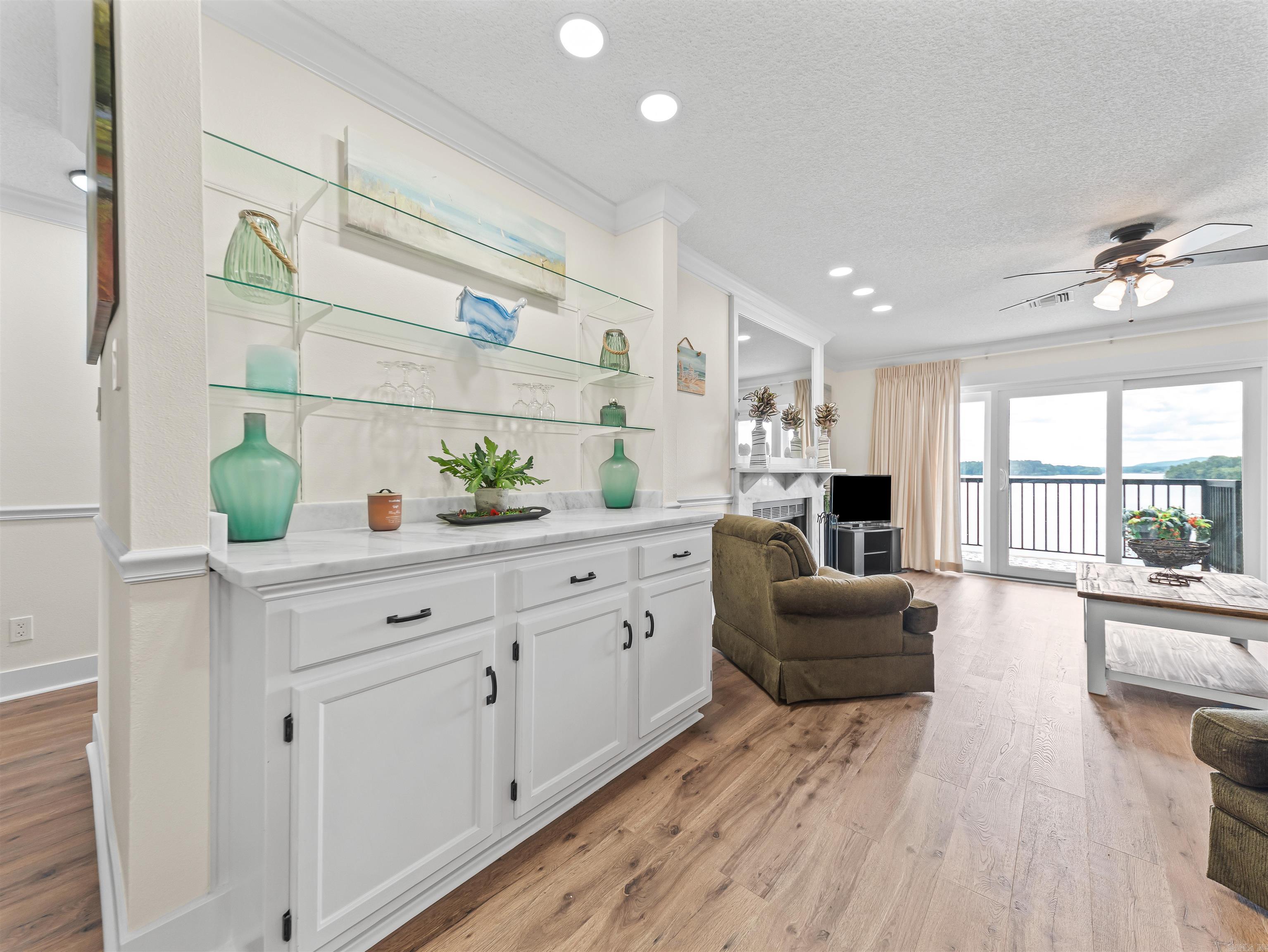 EMERALD ISLE HPR - Residential