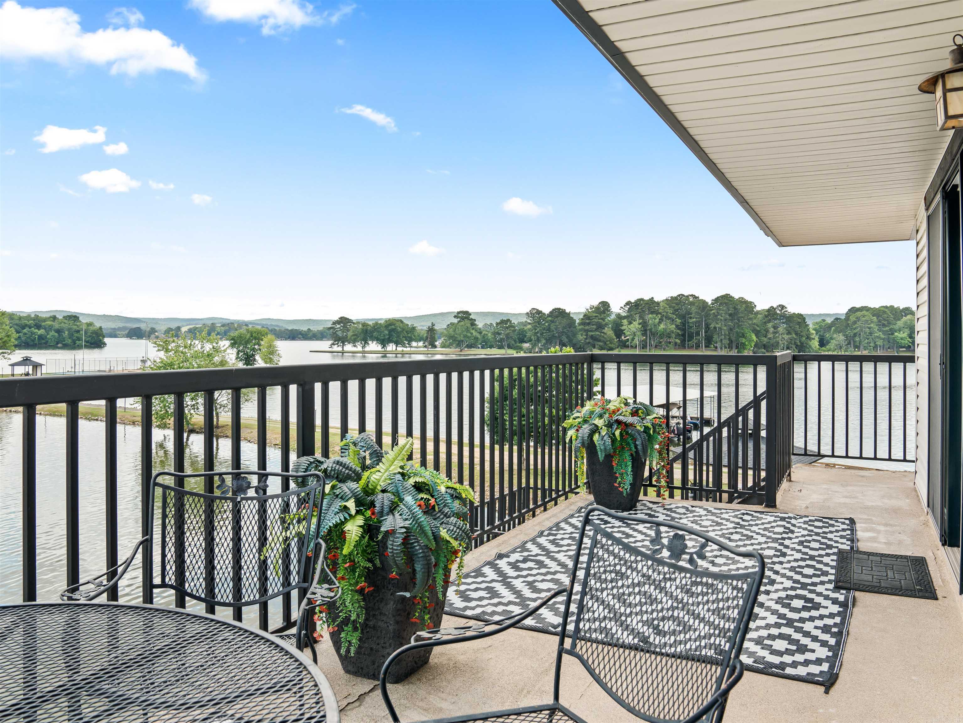 EMERALD ISLE HPR - Residential
