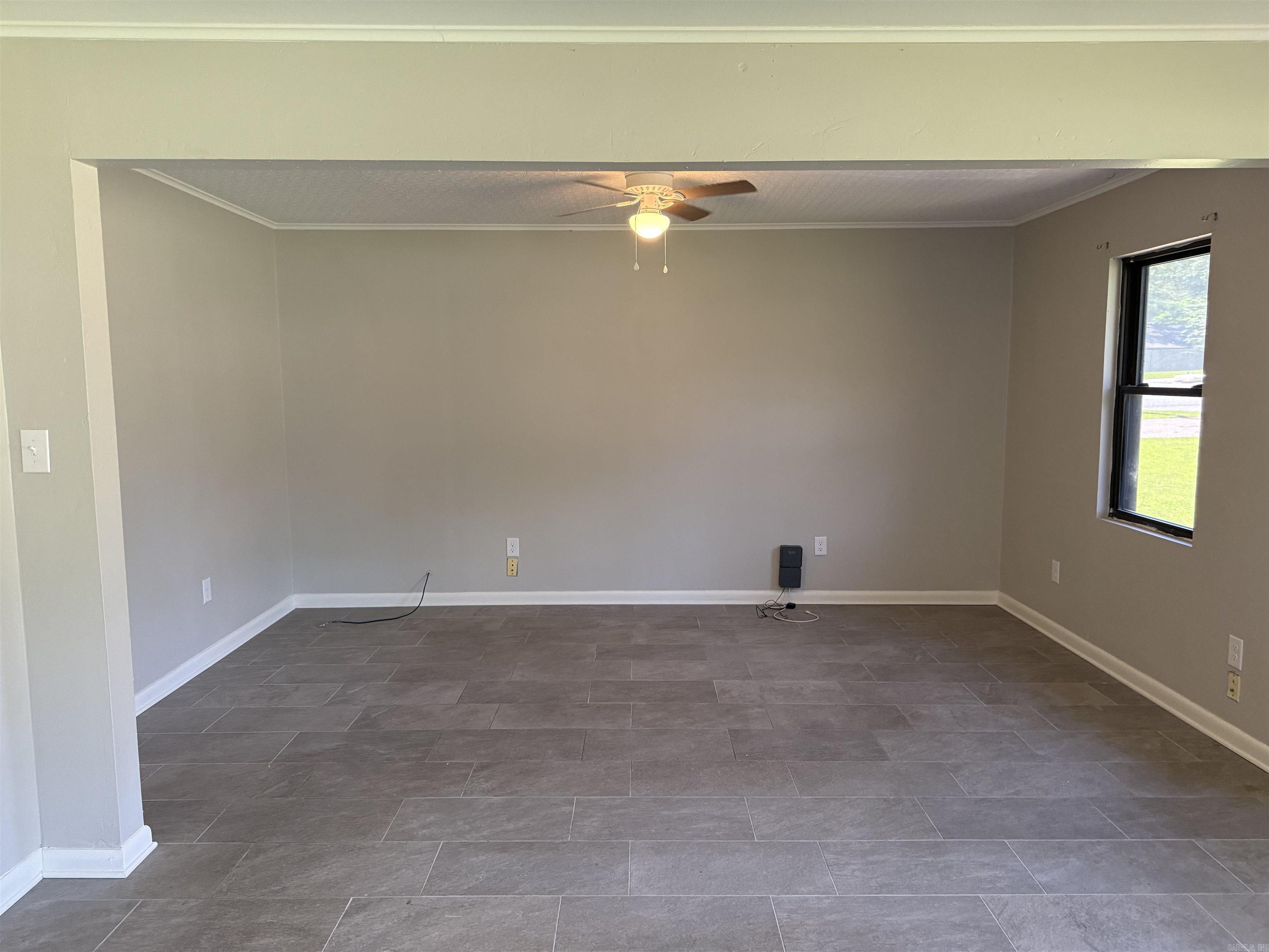 Country Club to Jacksonville - Residential Lease