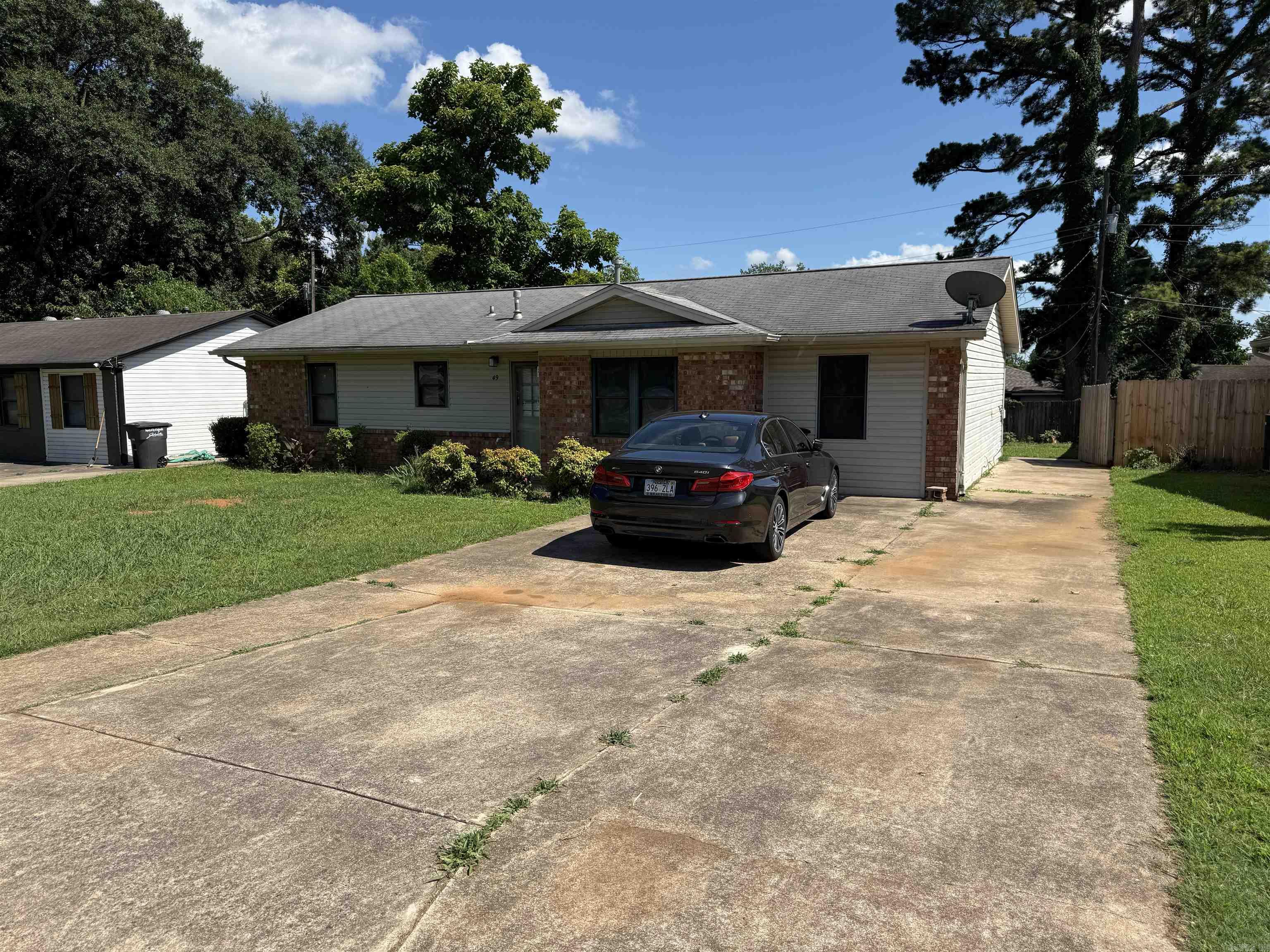 Country Club to Jacksonville - Residential Lease