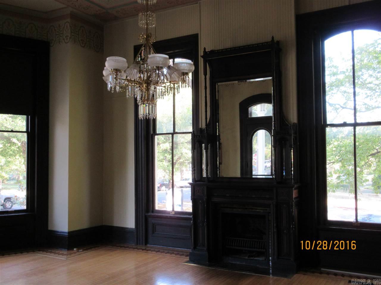 CITY OF LR L1 - Residential