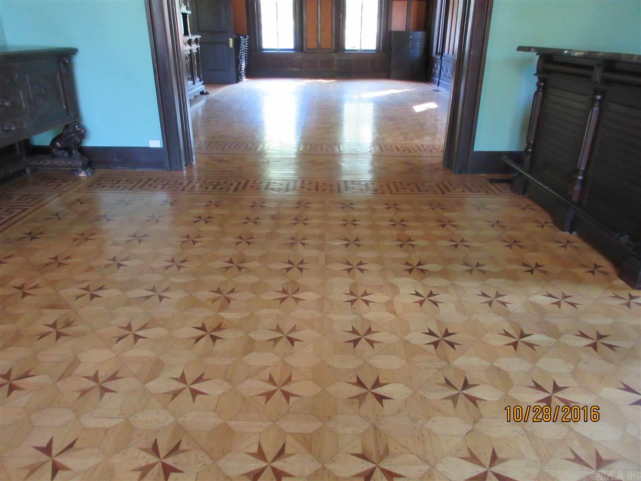 CITY OF LR L1 - Residential